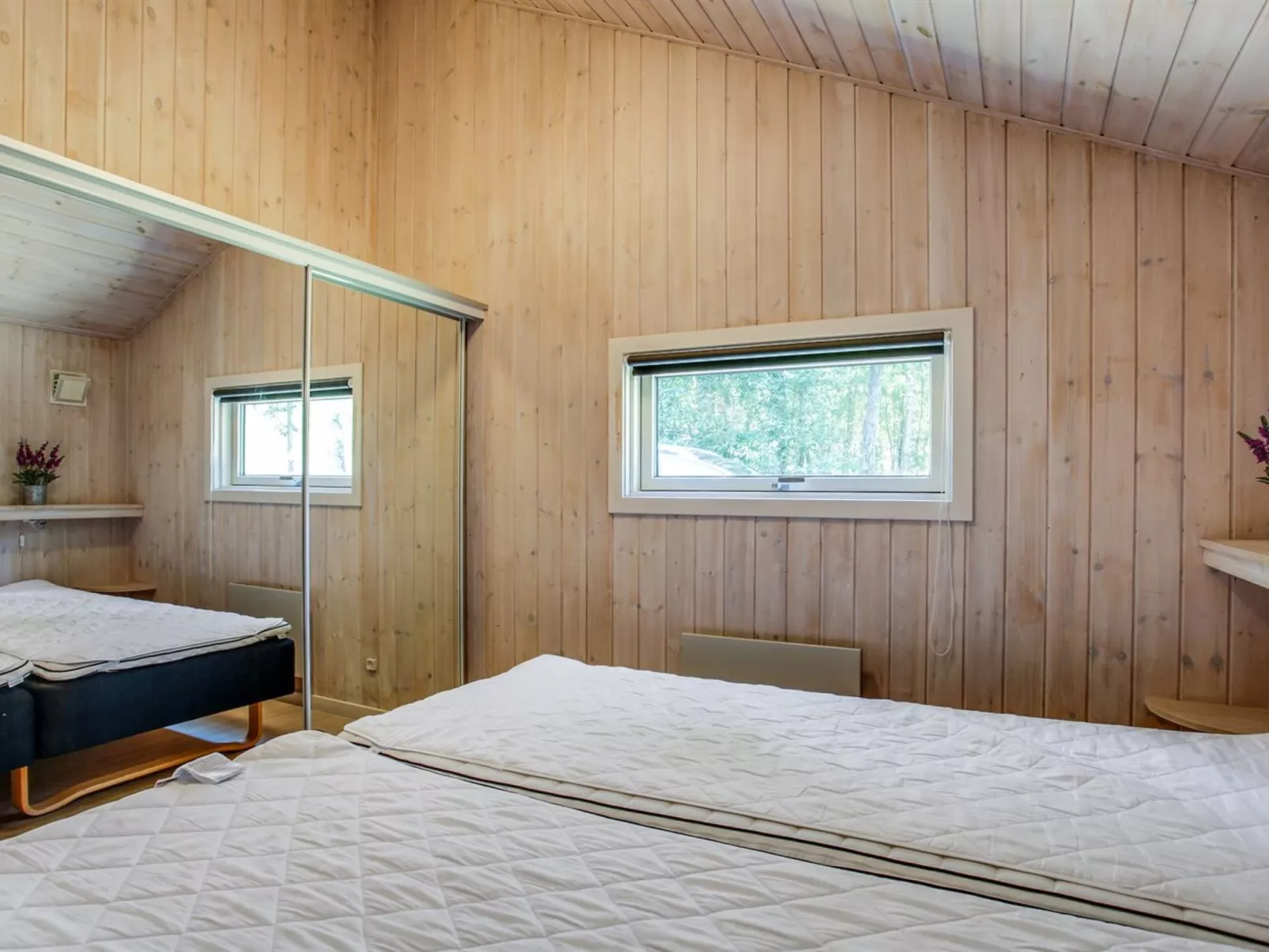 "Sylvia" - 900m from the sea-Binnen