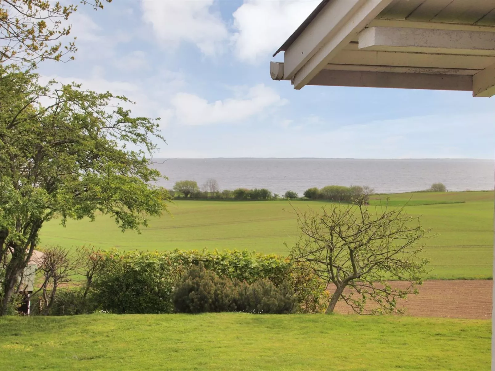 "Hoimar" - 400m from the sea-Buiten