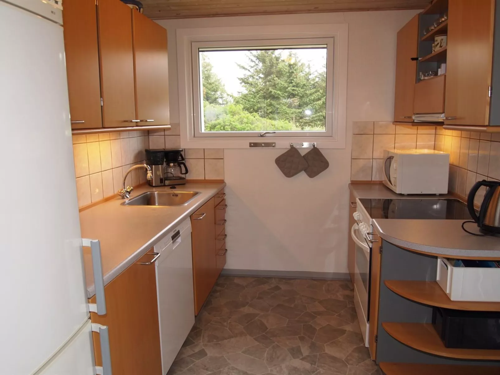 "Dane" - 500m from the sea-Binnen