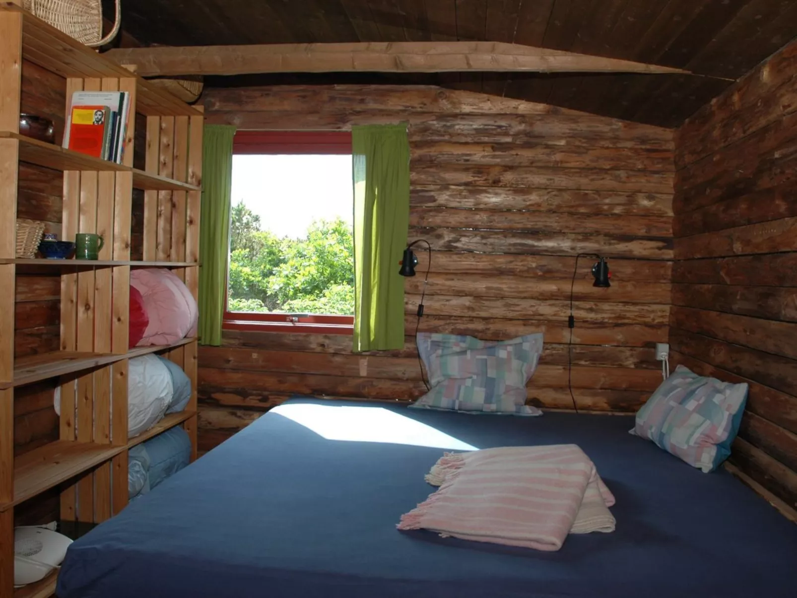 "Annita" - 300m from the sea-Binnen