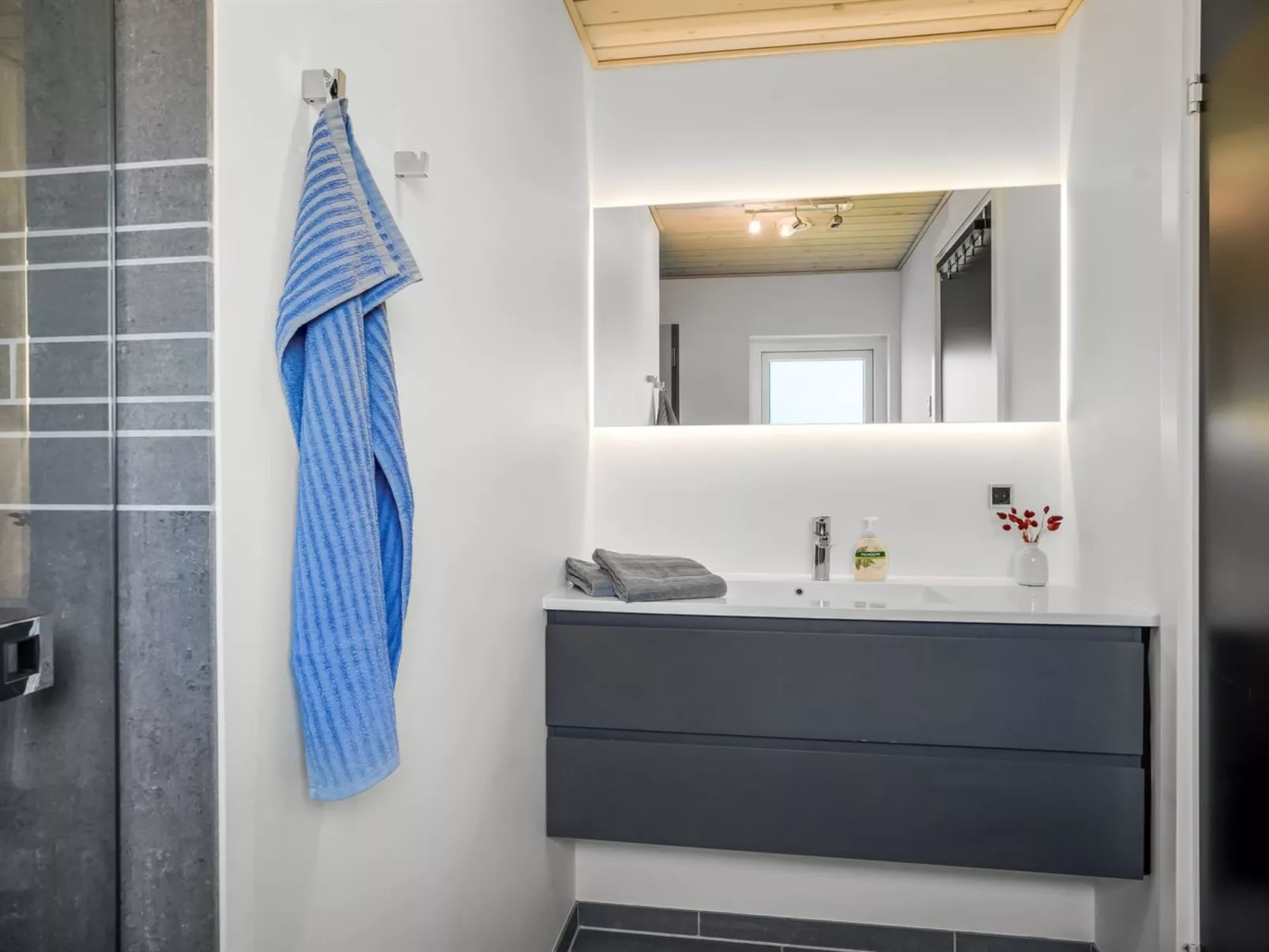 "Elviira" - 350m from the sea-Binnen