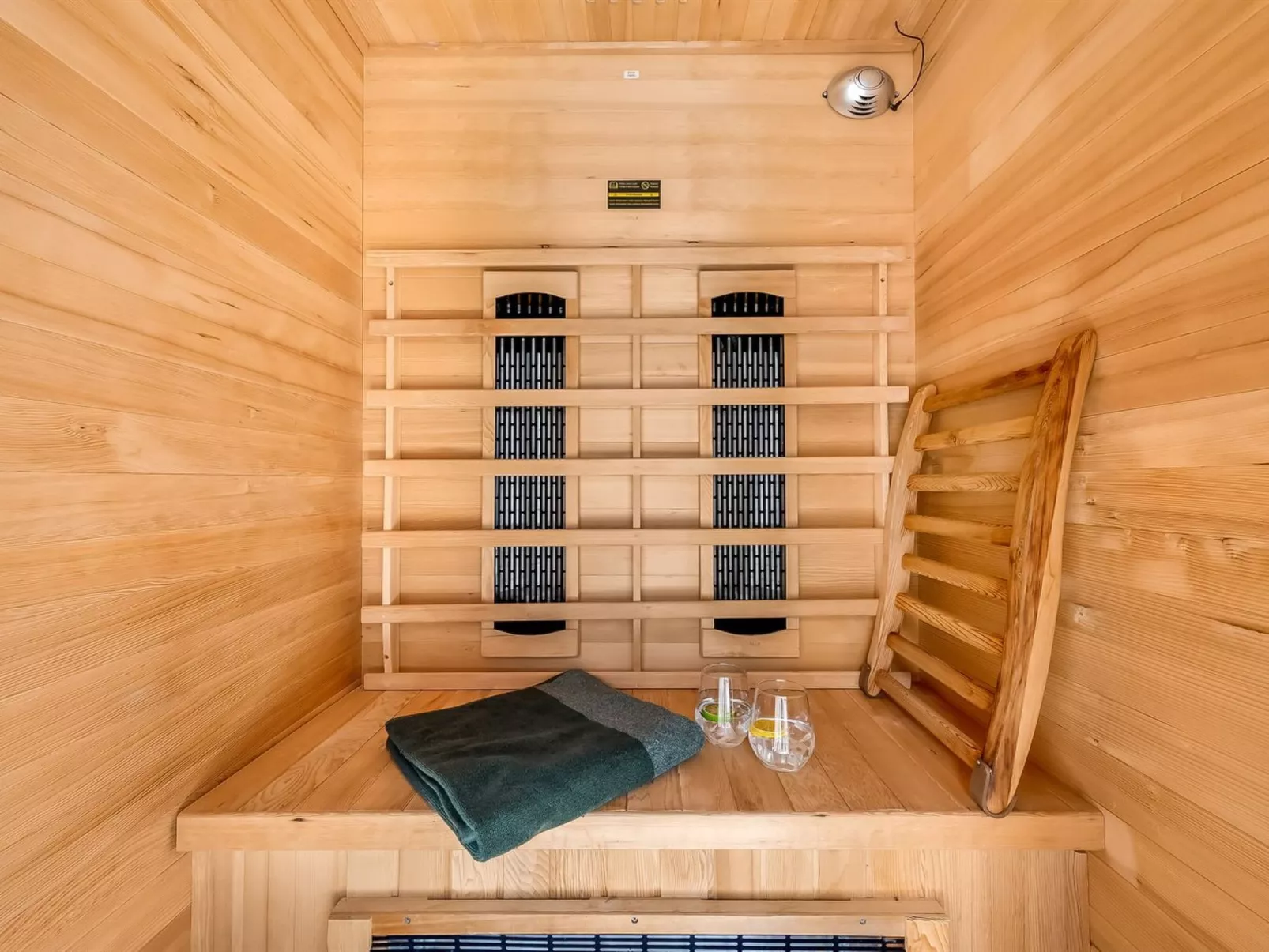 "Dorthe" - 300m to the fjord-Binnen