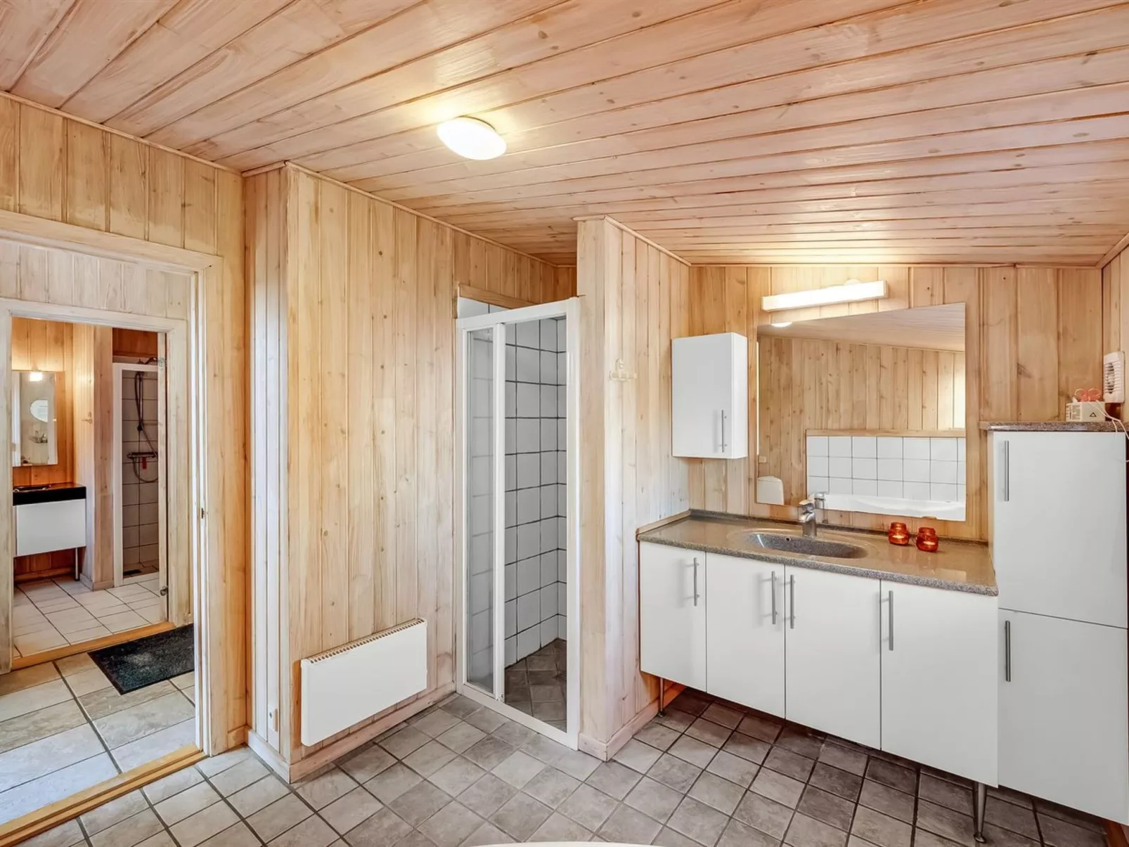 "Benjamina" - 530m to the fjord-Binnen