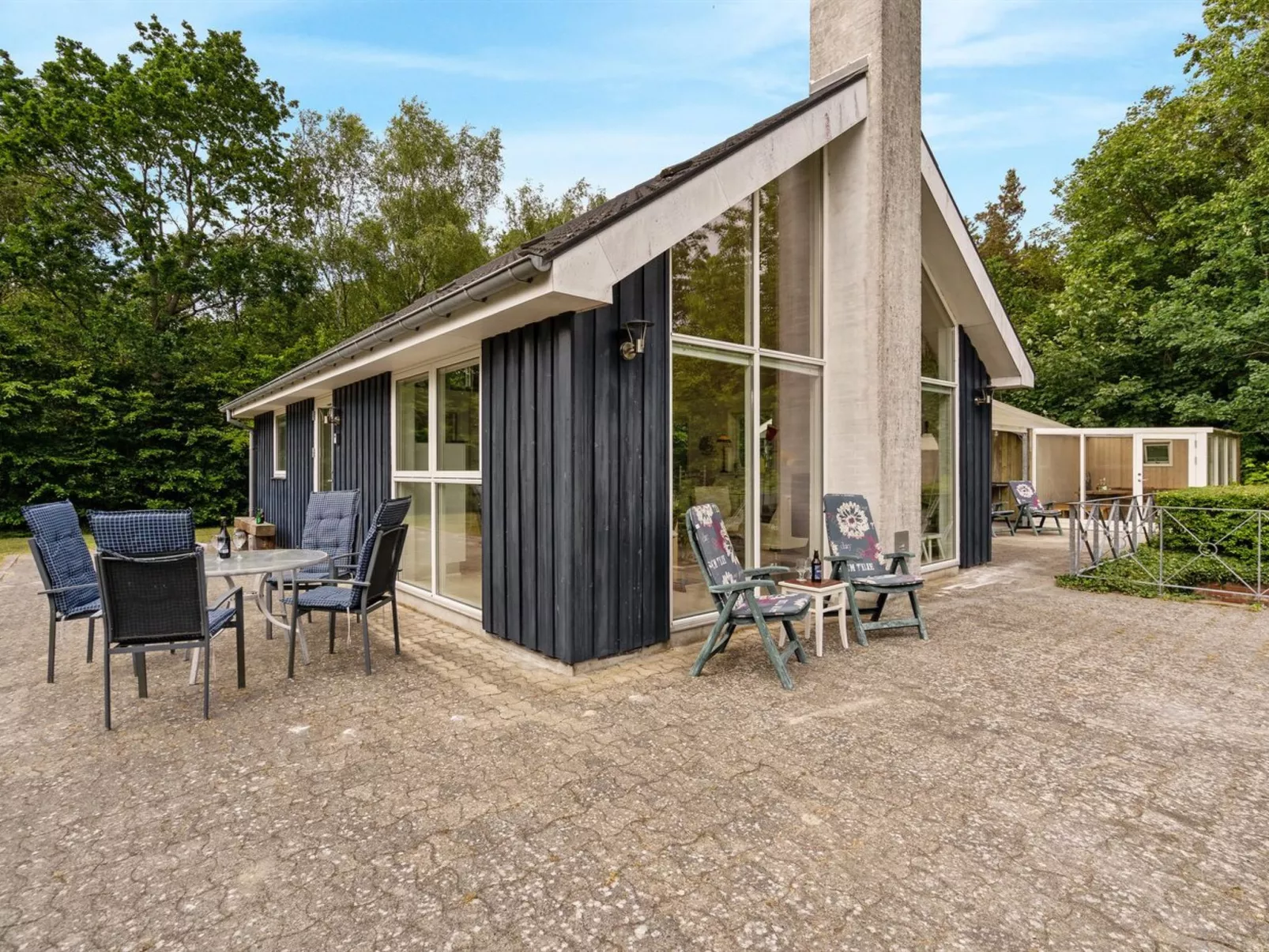 "Ødger" - 150m to the fjord-Buiten