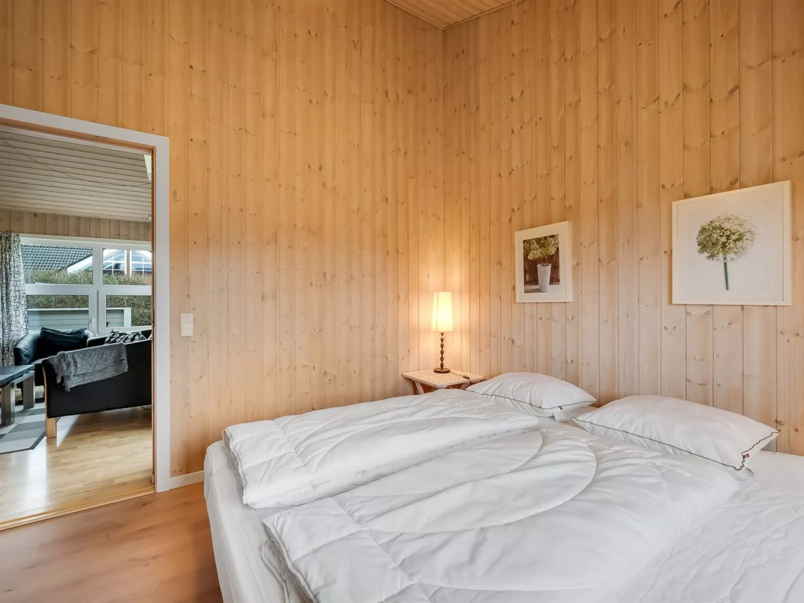 "Ellis" - 700m to the fjord-Binnen