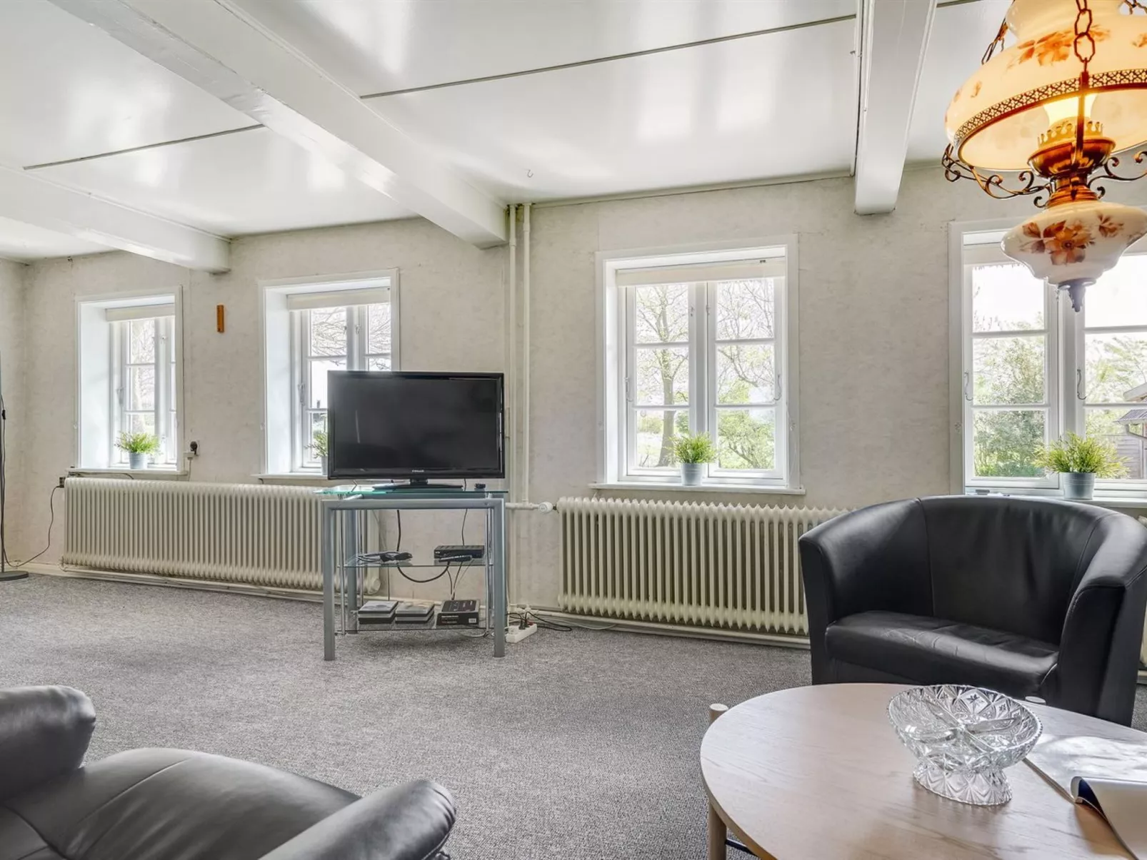 "Inda" - 10km from the sea-Binnen