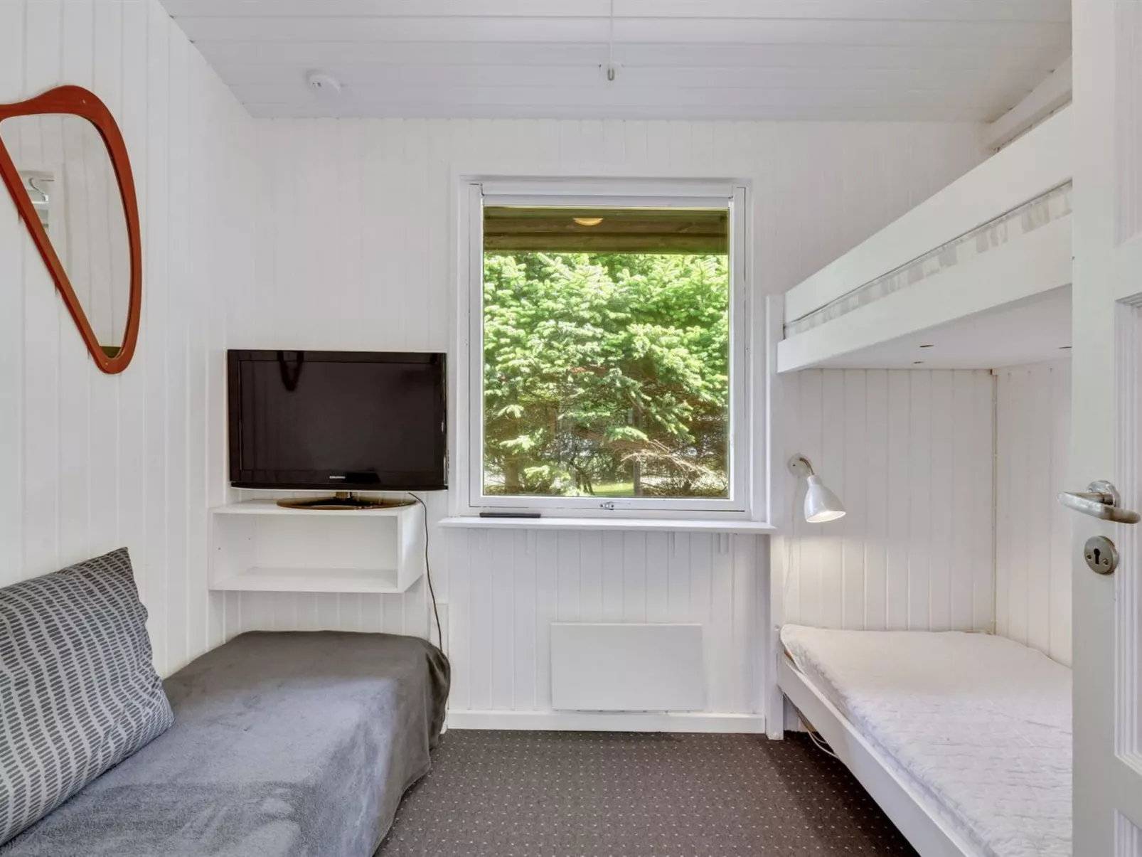 "Cristal" - 400m to the fjord-Binnen