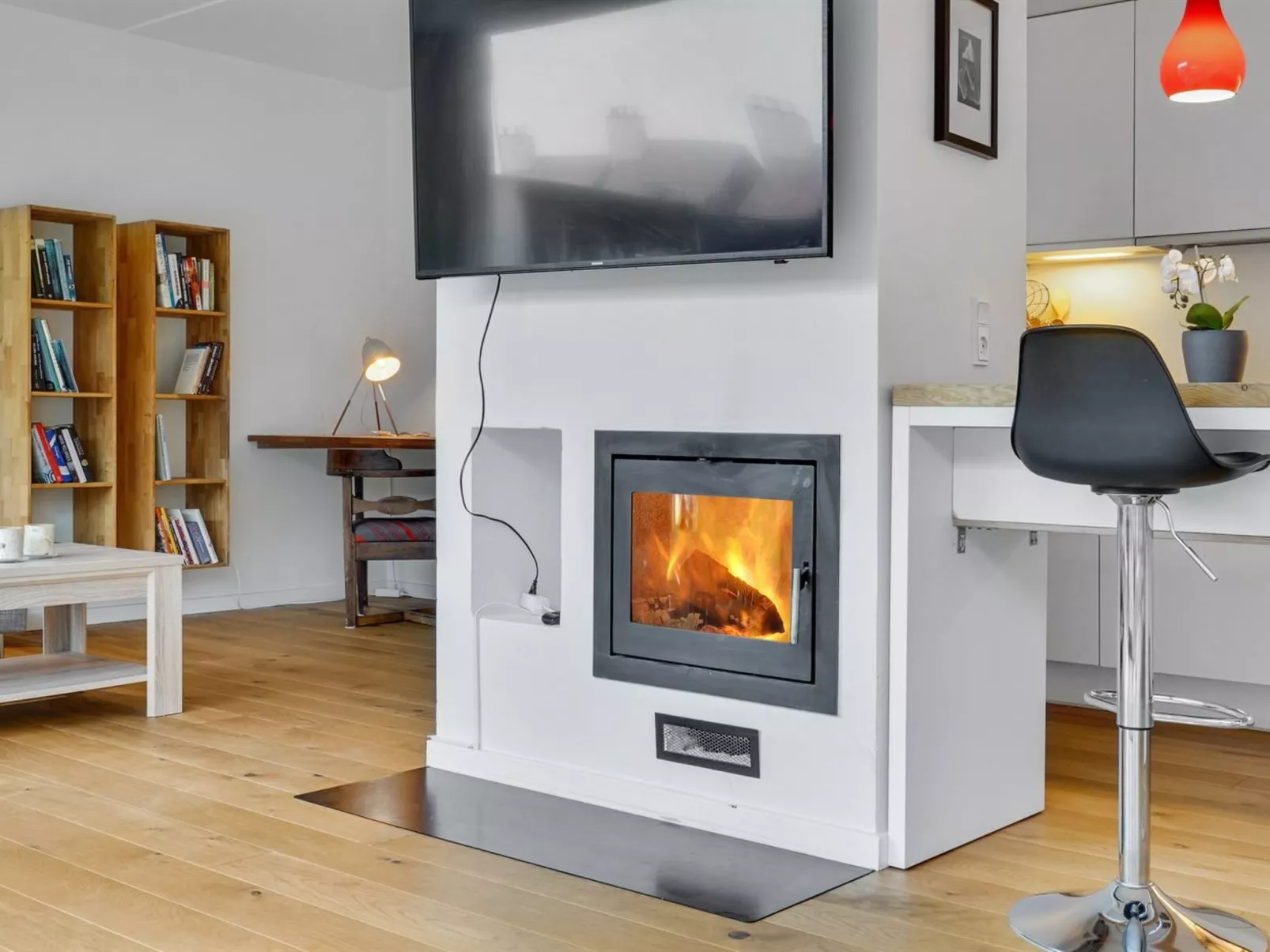 "Heigo" - 25m from the sea-Binnen