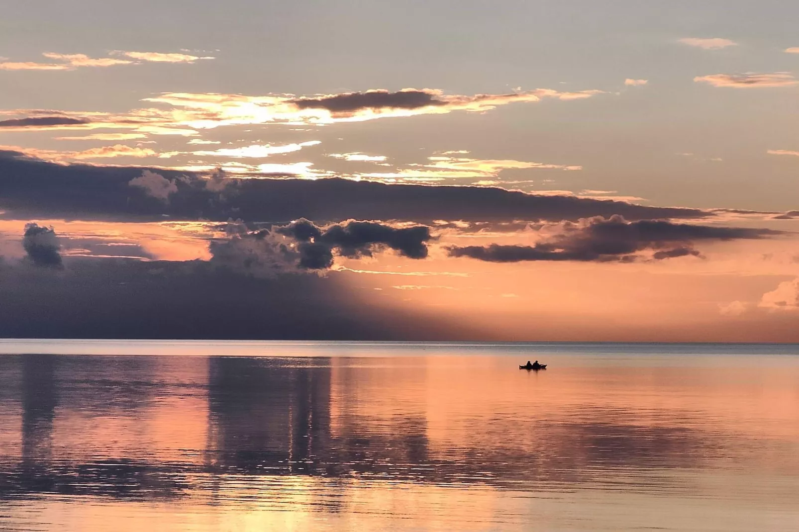Strand retraite met sauna -- By Traum Ferienwohnungen-Waterzicht