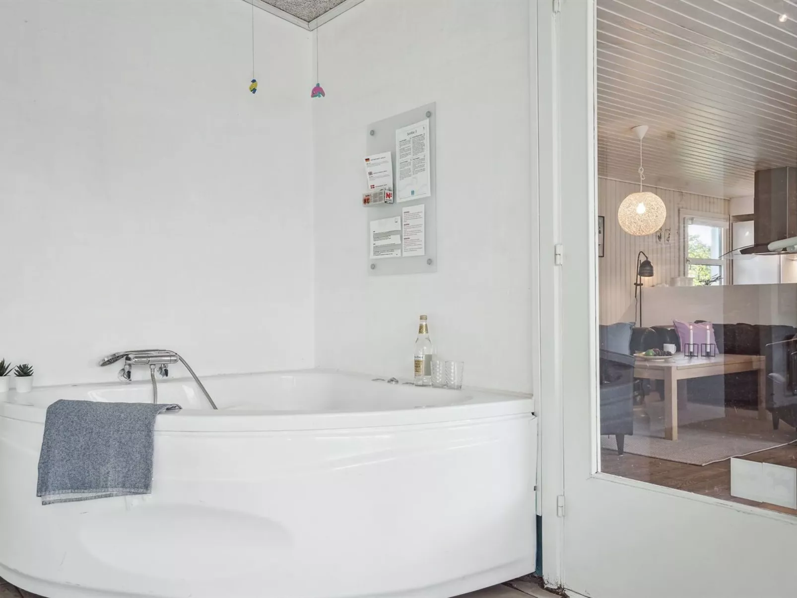 "Ingebore" - 700m from the sea-Binnen