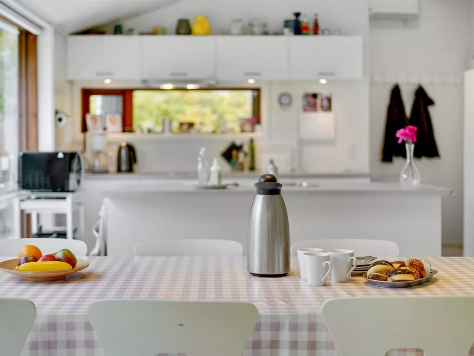 "Aino" - 1km from the sea-Binnen