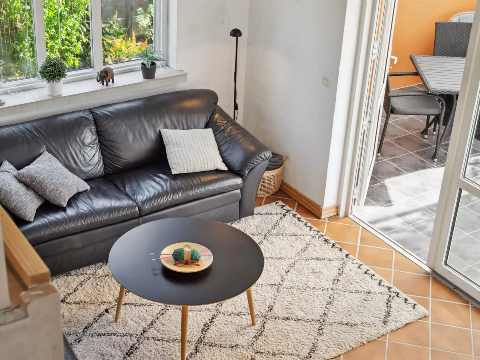 "Erko" - 300m from the sea-Binnen