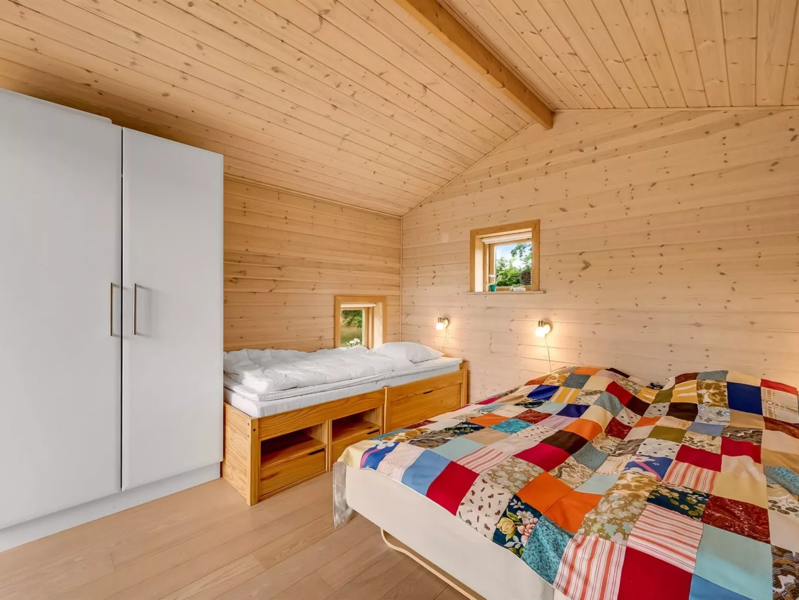 "Fifi" - 200m to the fjord-Binnen