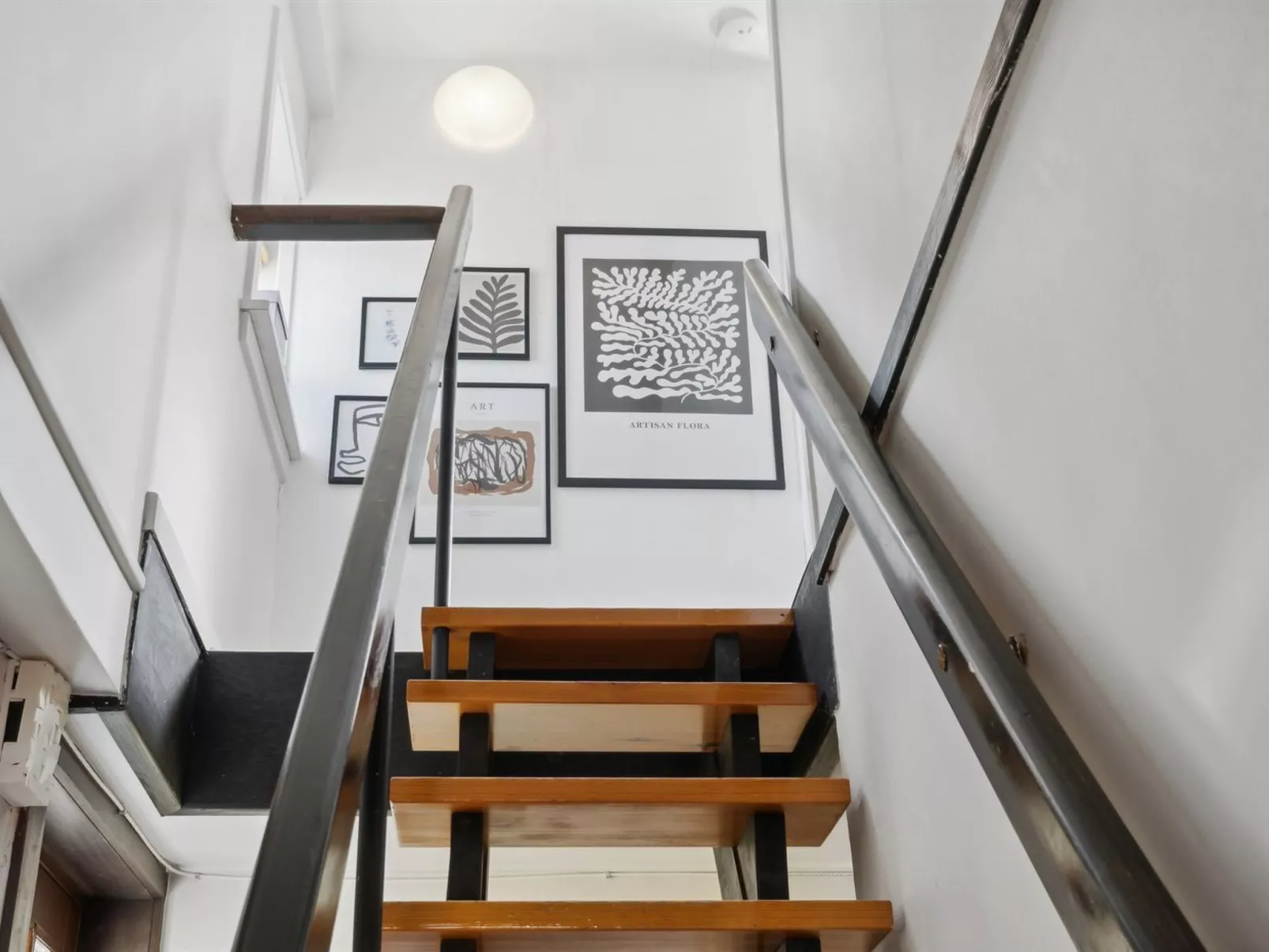 "Svenger" - 350m from the sea-Binnen