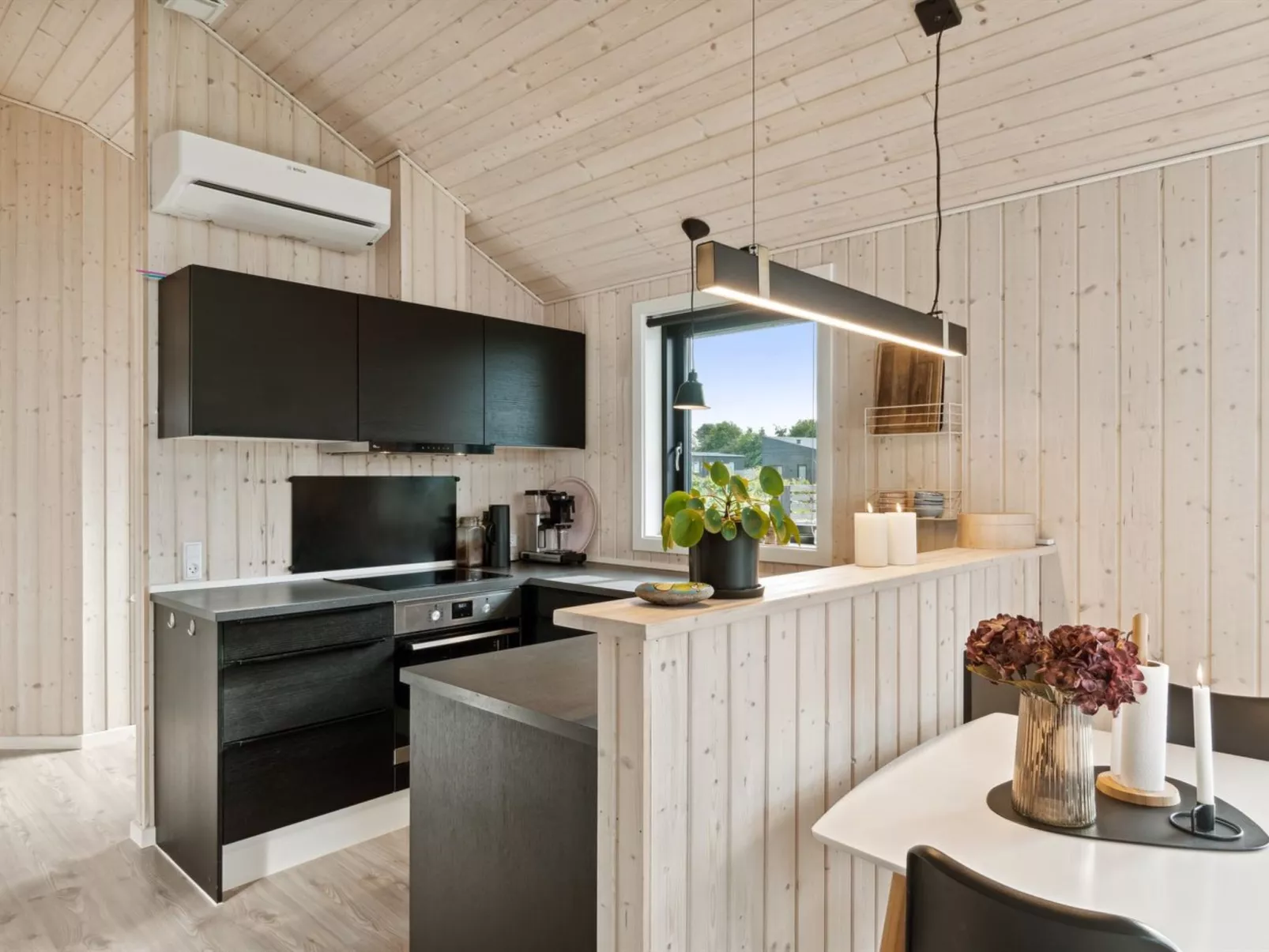 "Brothir" - 500m from the sea-Binnen