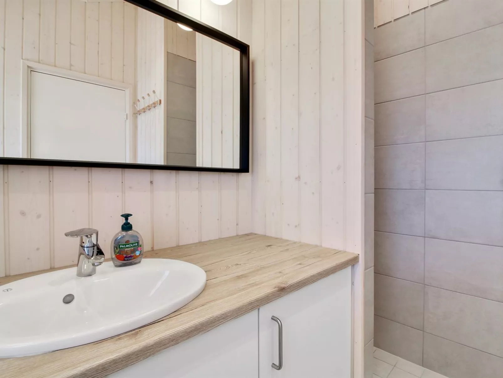 "Auno" - 140m from the sea-Binnen