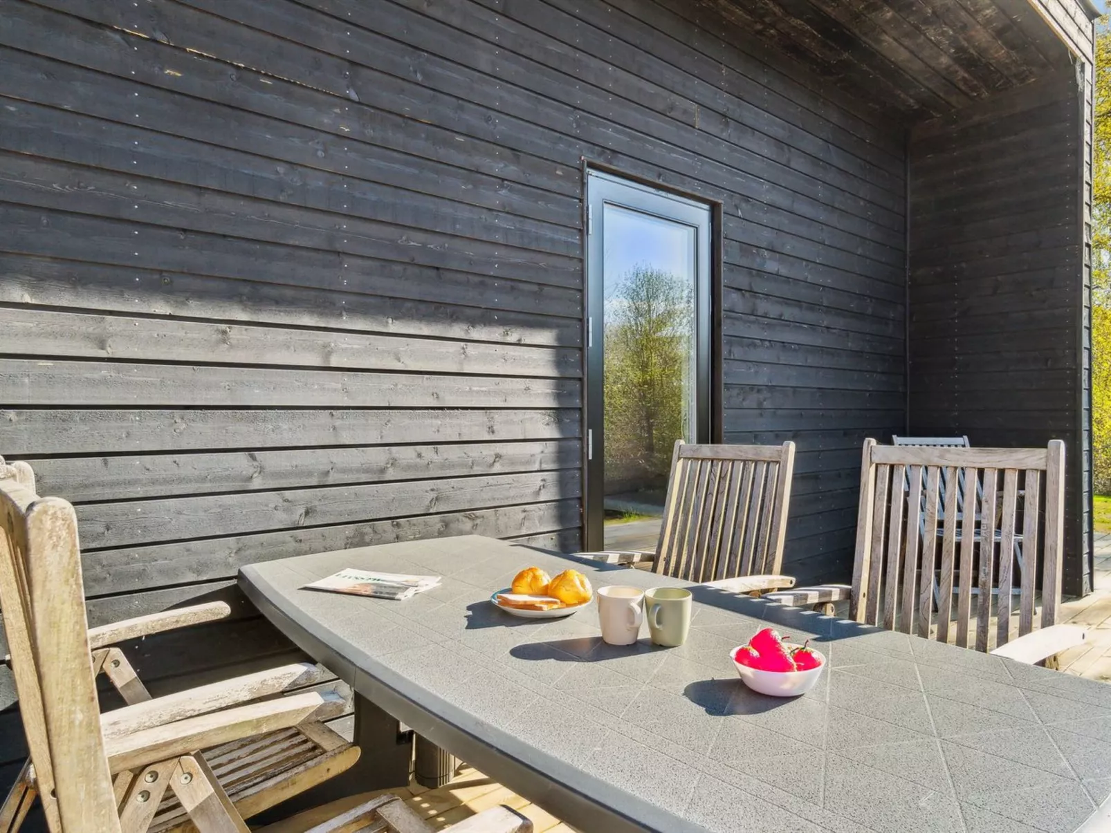 "Filip" - 1.2km from the sea-Buiten