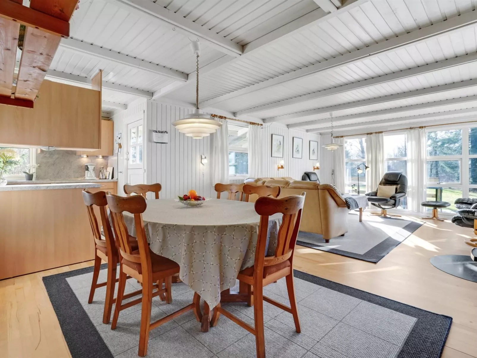 "Arnia" - 30km from the sea-Binnen