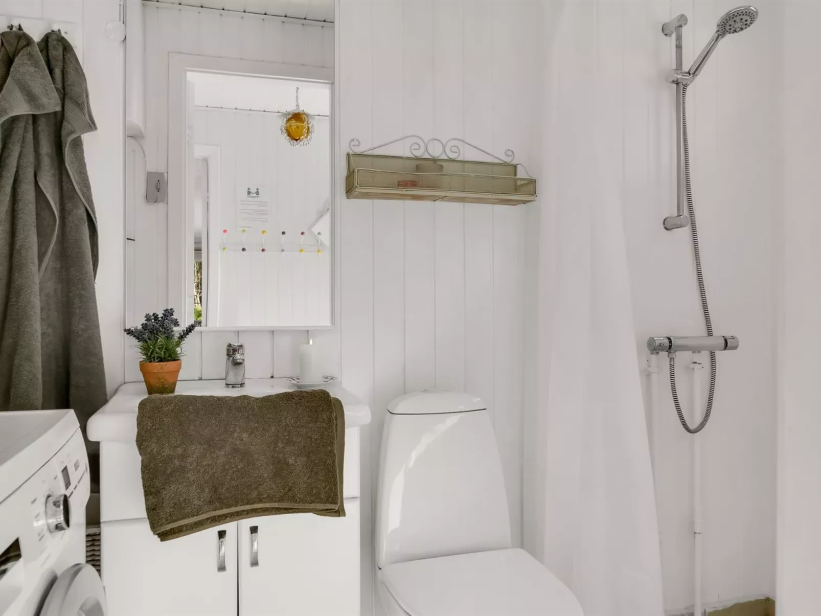 "Eimi" - 1.5km from the sea-Binnen