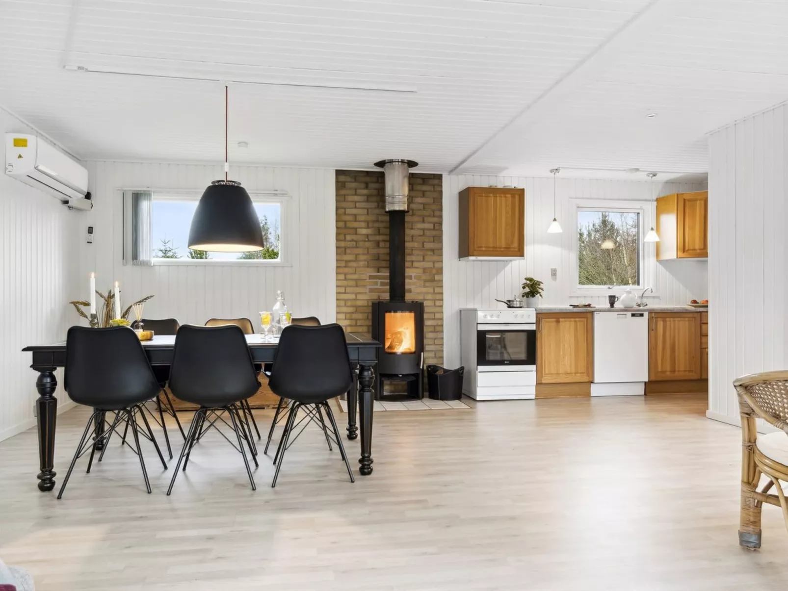 "Suvi" - 700m from the sea-Binnen