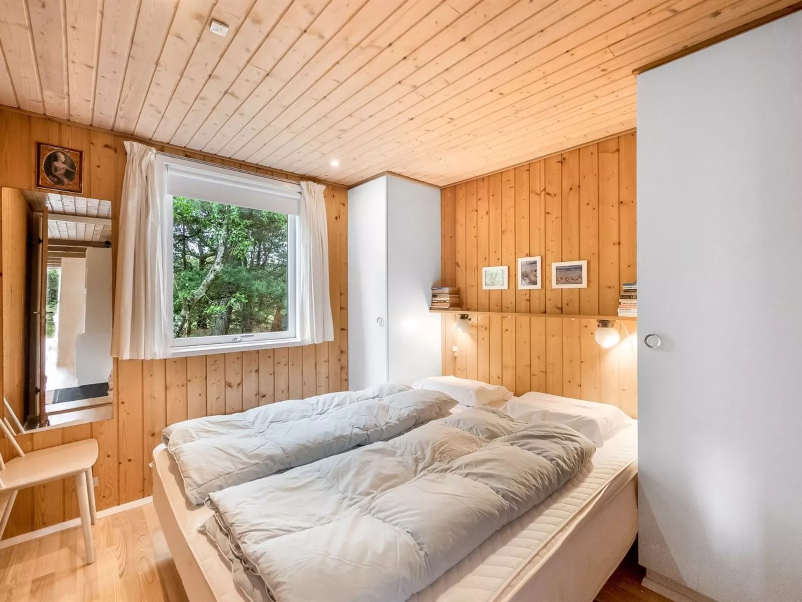 "Sisko" - 800m from the sea-Binnen