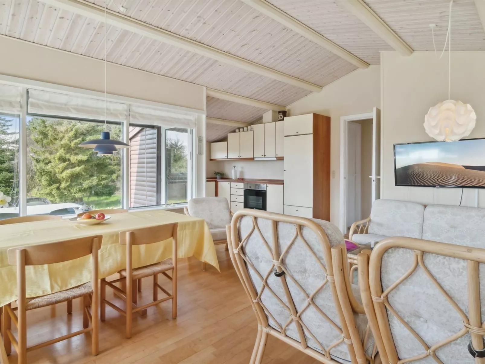 "Enita" - 350m from the sea - Binnen