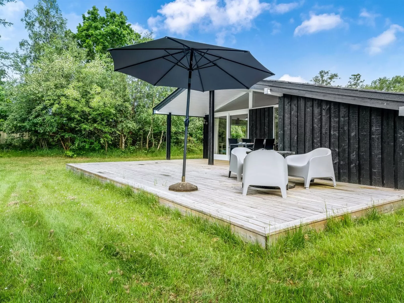 "Krum" - 250m from the sea-Buiten