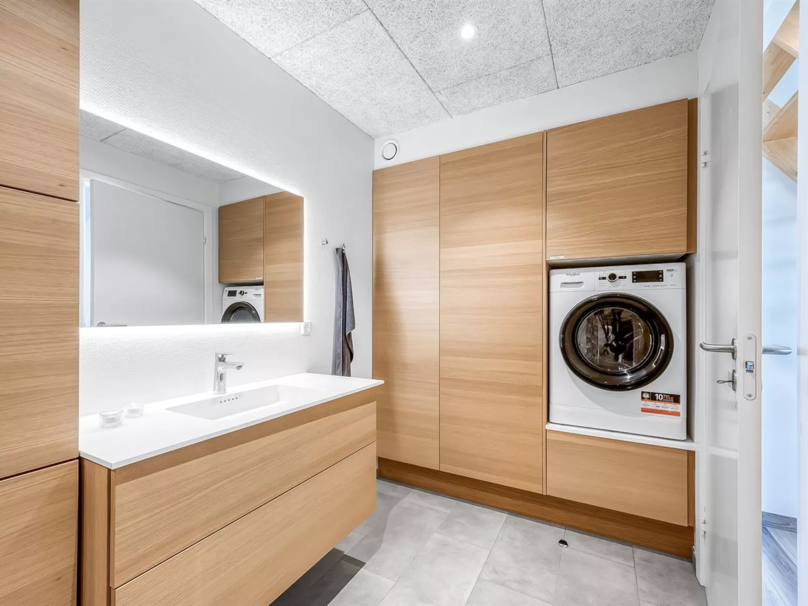 "Els" - 100m to the fjord-Binnen