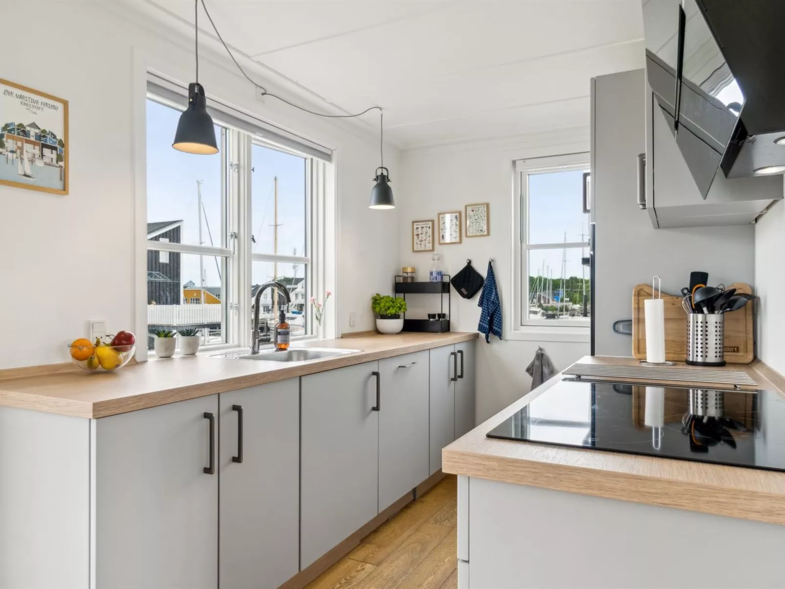 "Sebiorn" - 5m from the sea-Binnen