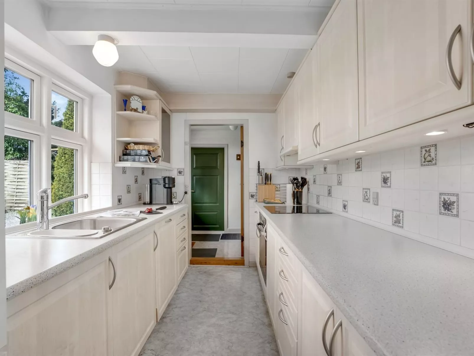 "Albertine" - 600m from the sea-Binnen