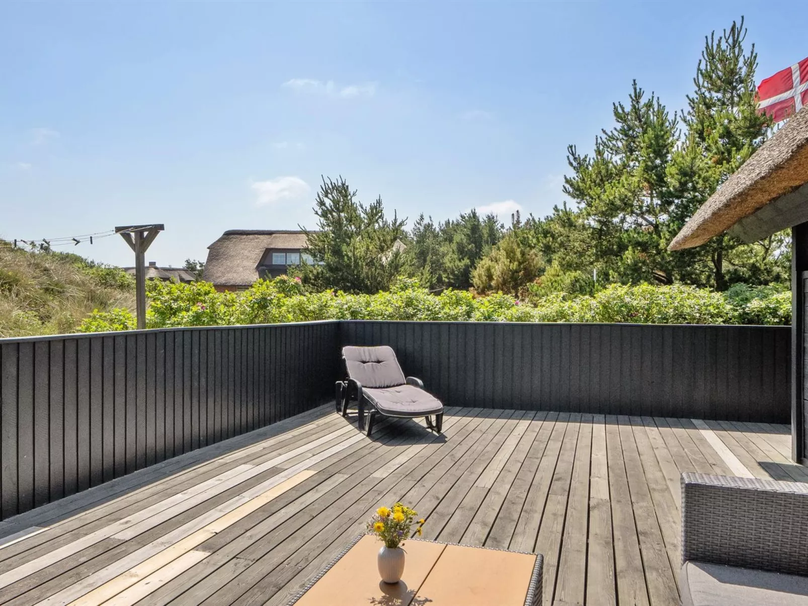 "Sine" - 500m from the sea-Buiten