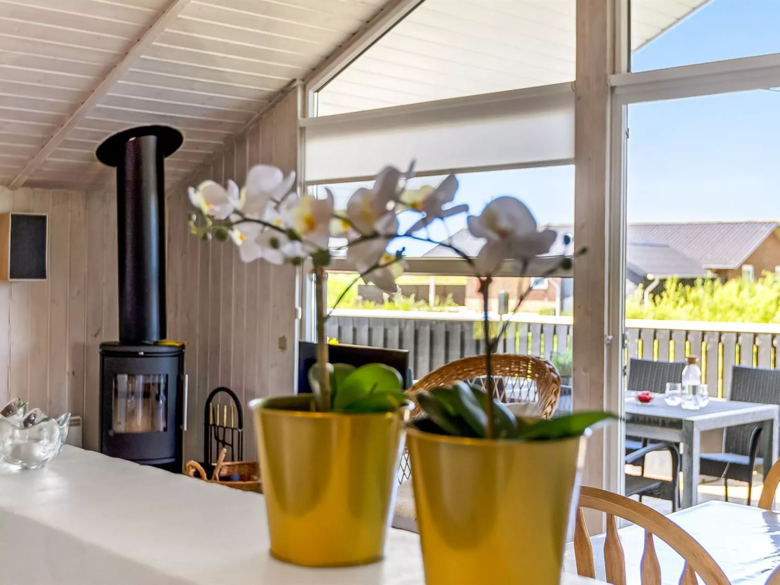 "Hariet" - 300m from the sea-Binnen