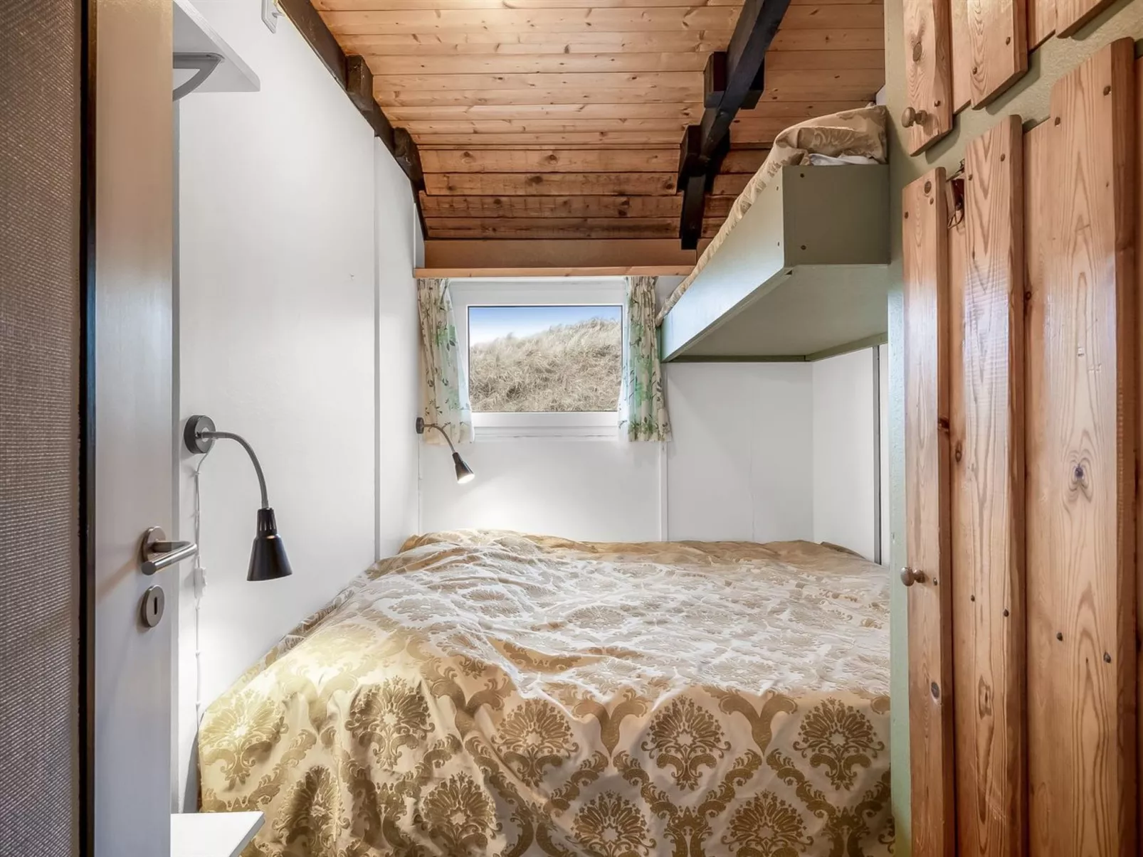 "Luzy" - 75m from the sea-Binnen