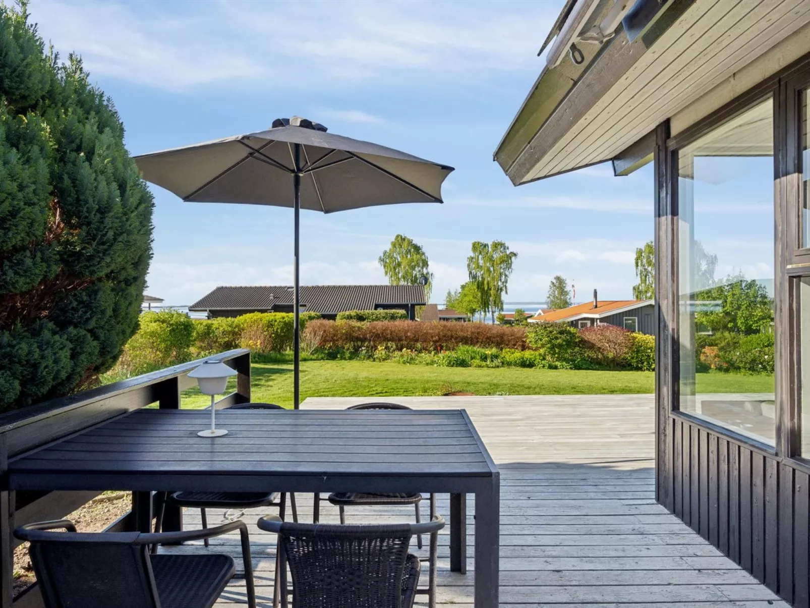 "Manfred" - 250m from the sea-Buiten