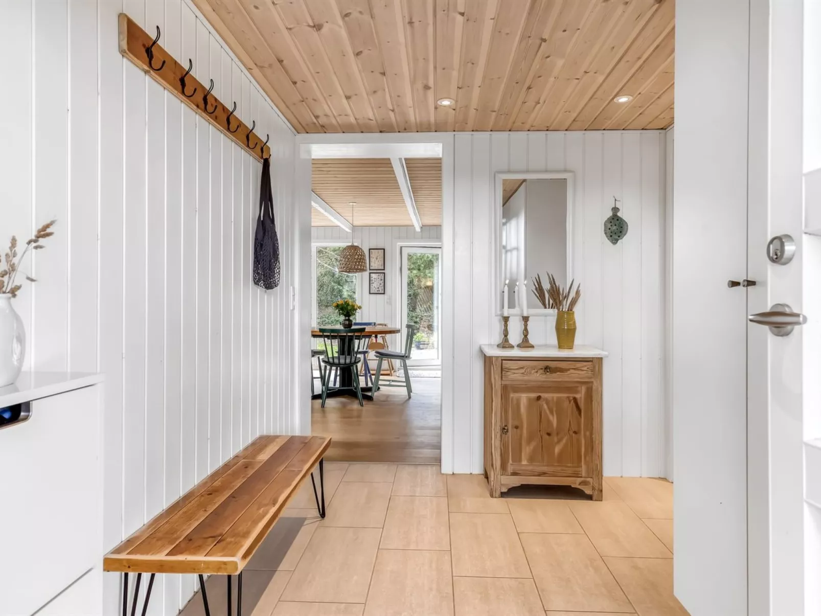 "Jenvold" - 1.5km from the sea-Binnen