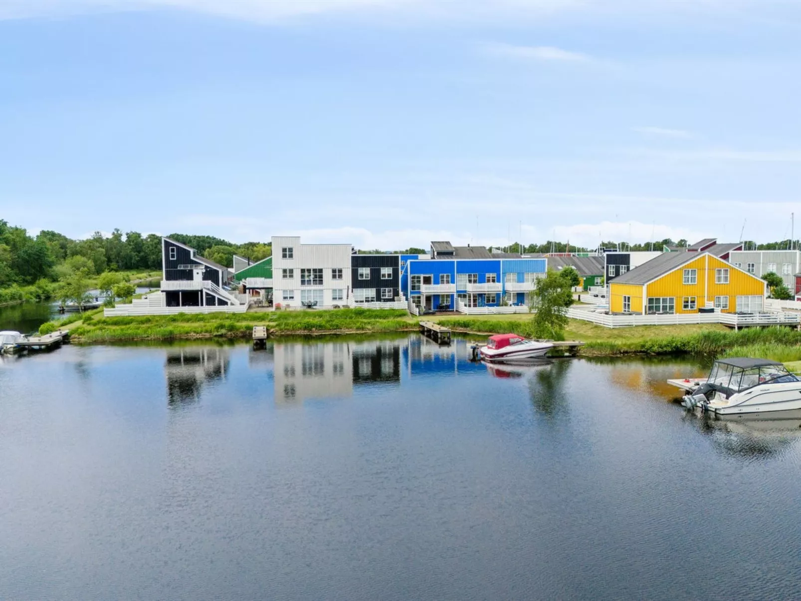 "Jænis" - 10m from the sea-Buiten