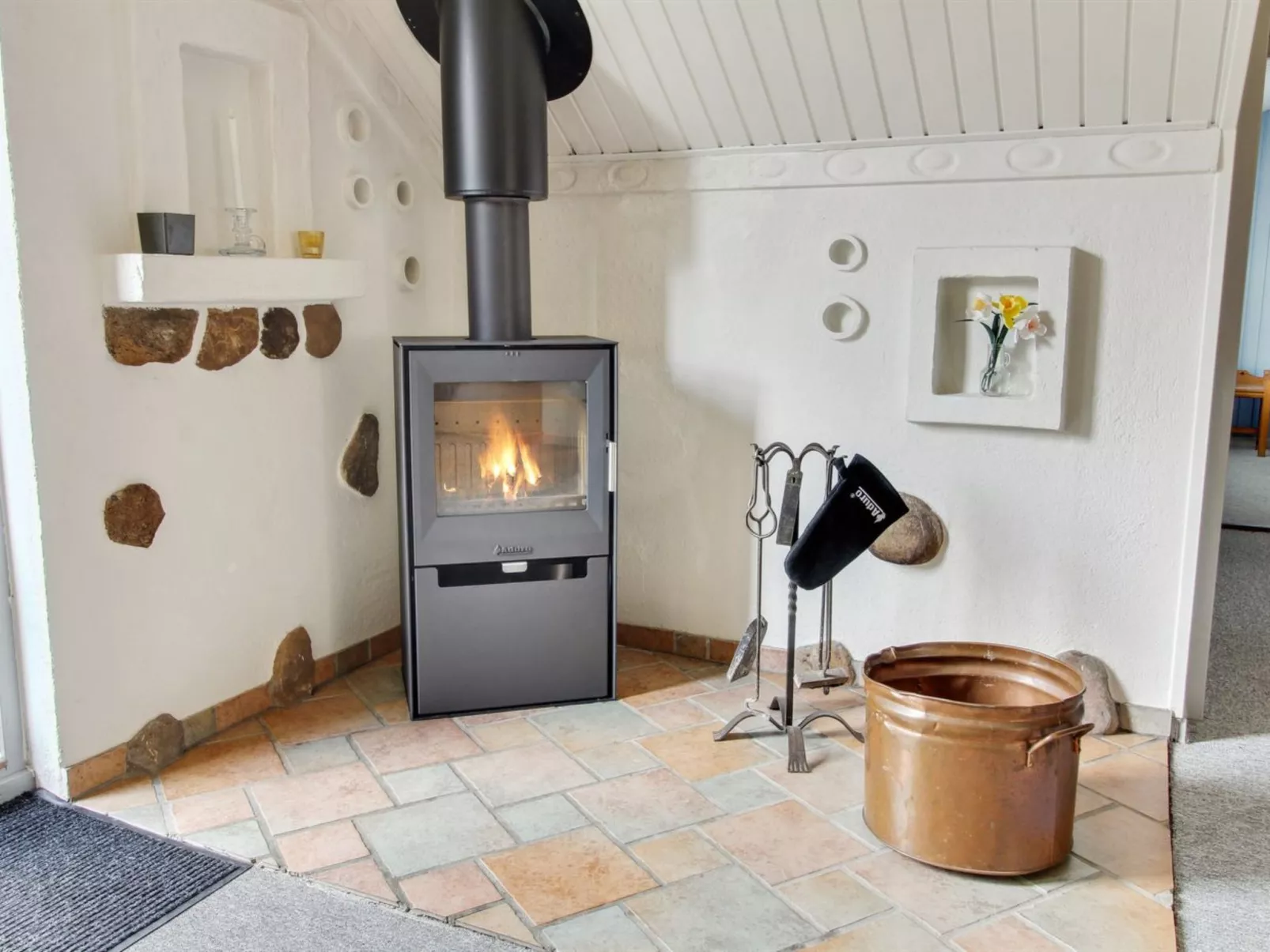 "Ofrath" - 30km from the sea-Binnen