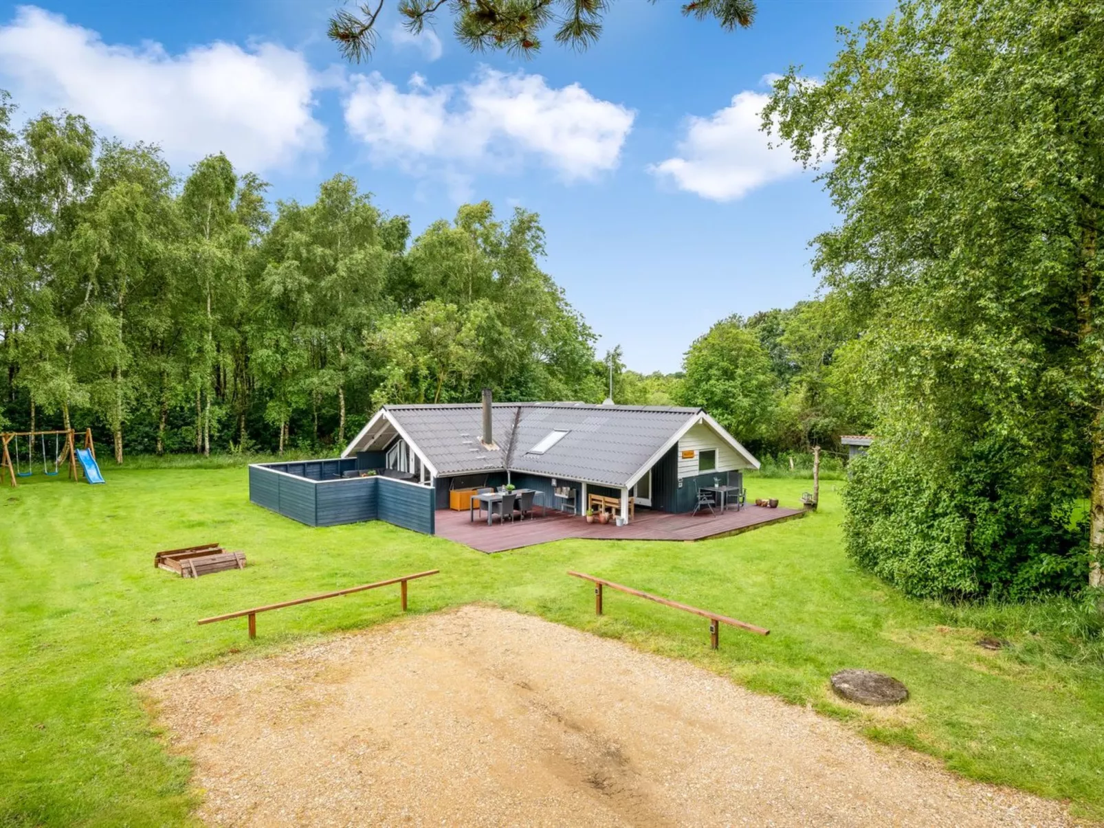 "Giselle" - 10km from the sea-Buiten