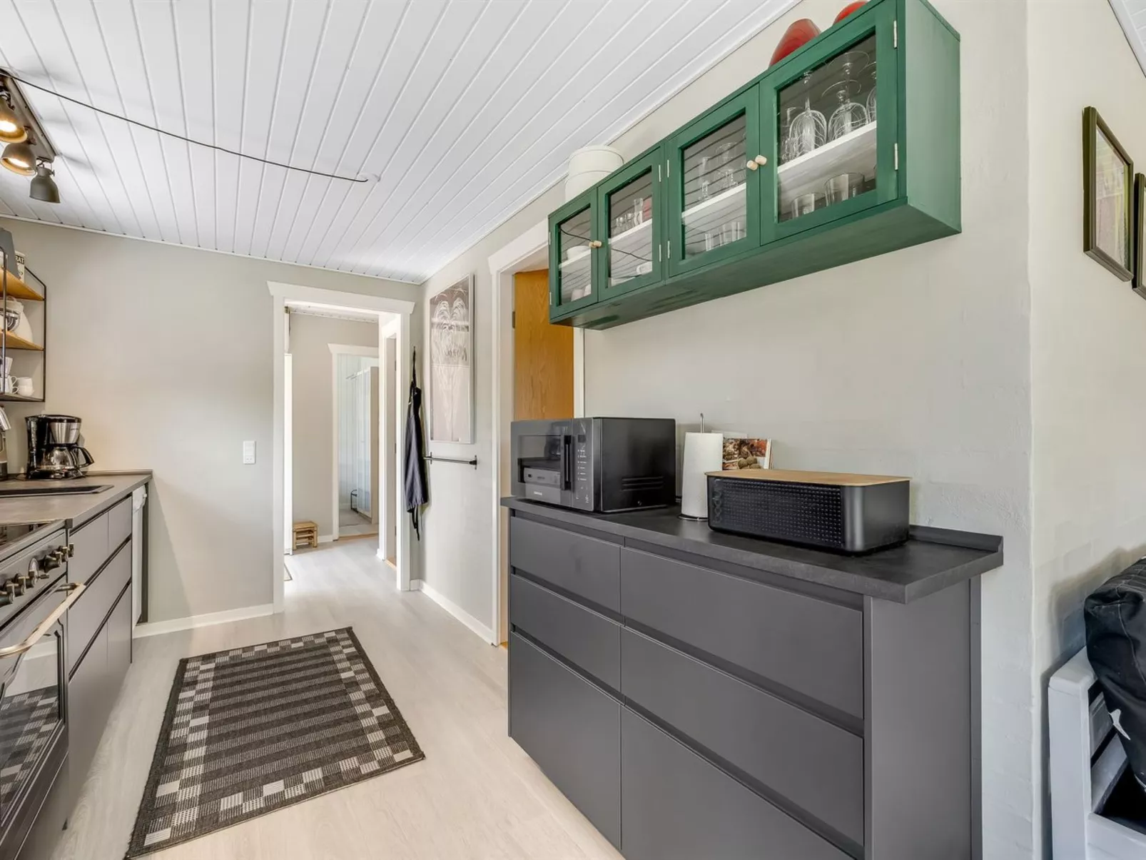 "Hermanni" -  from the sea-Binnen