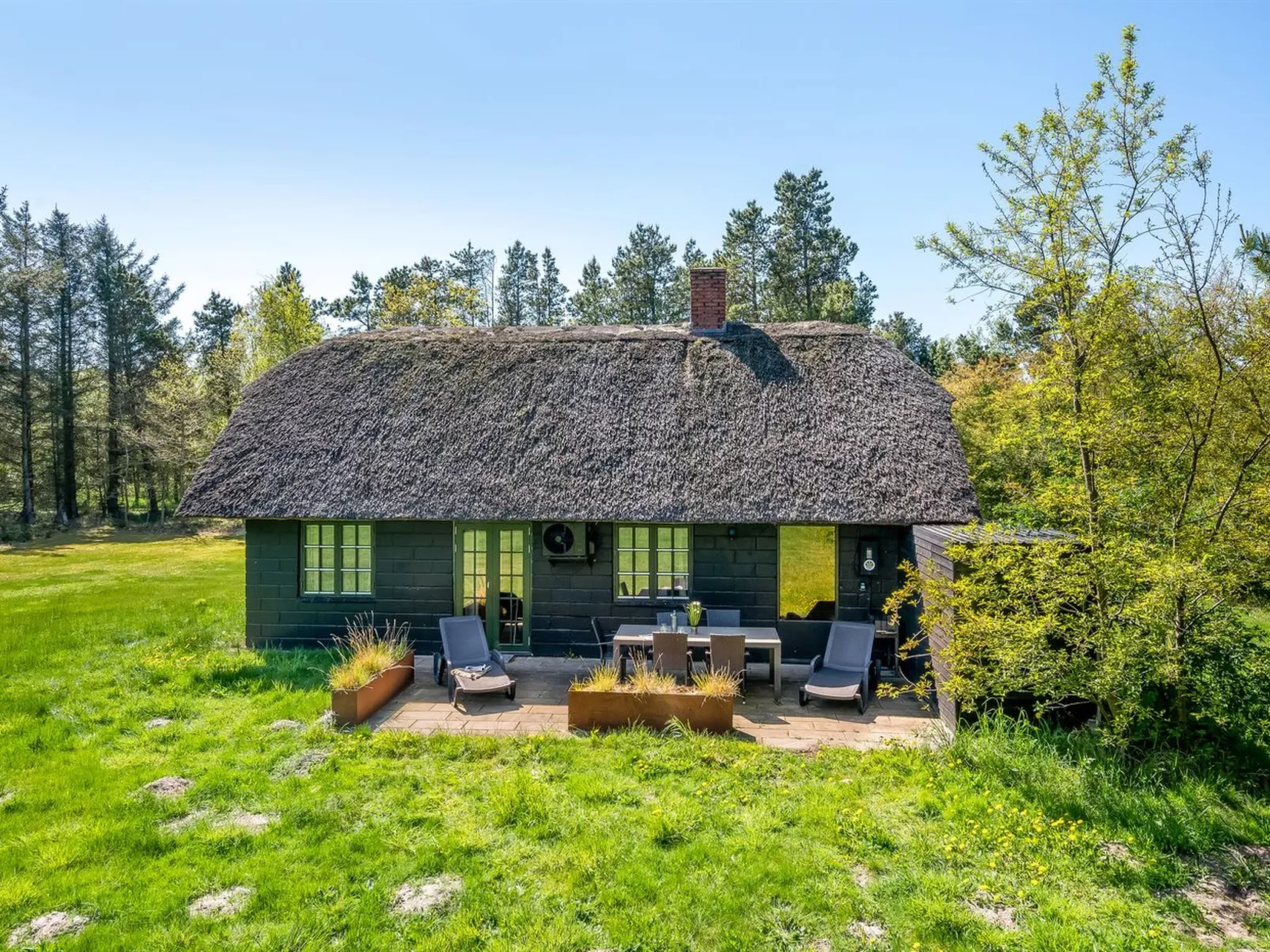 "Matilda" - 1.6km from the sea-Buiten