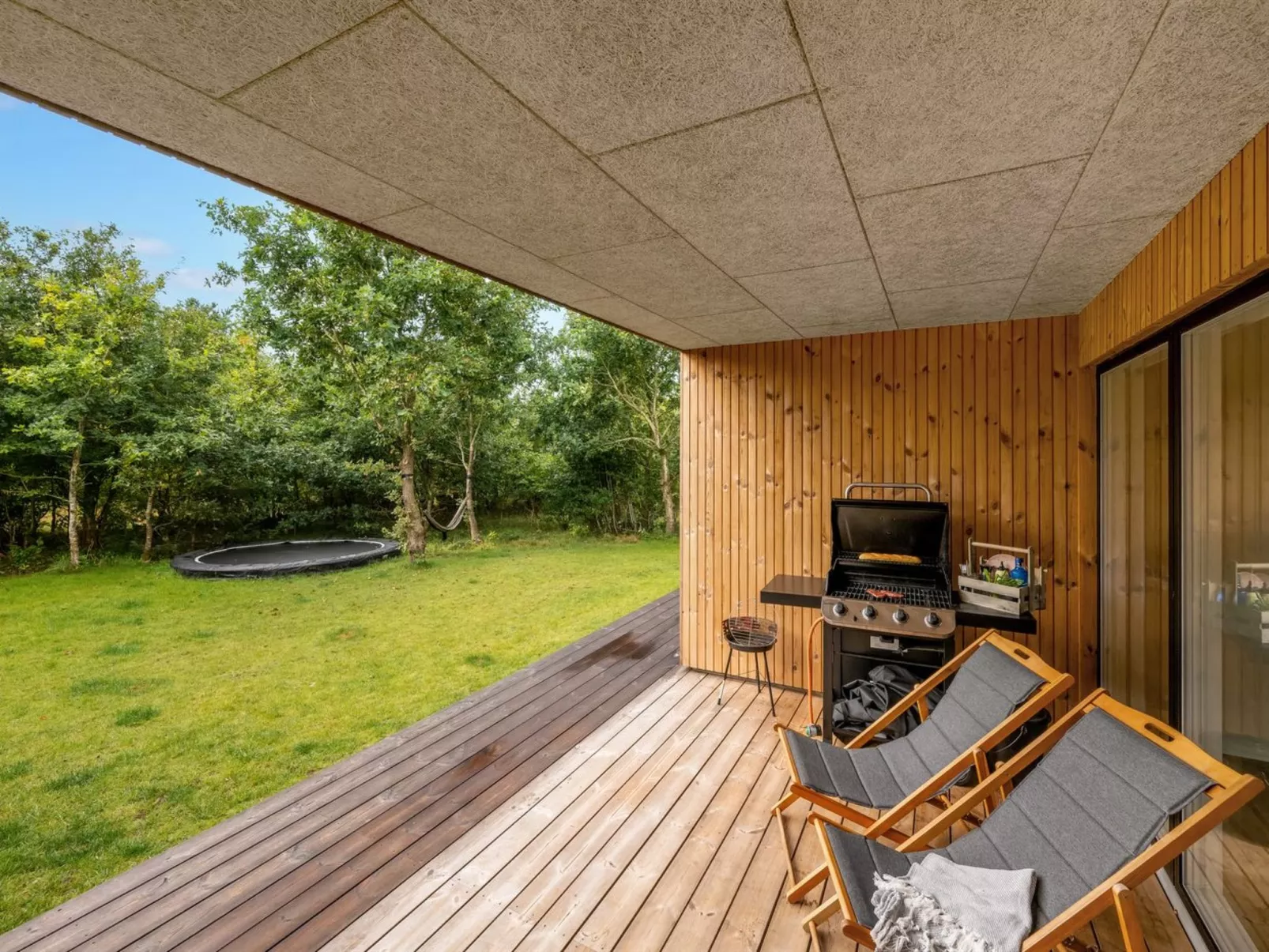 "Liutulf" - 350m to the fjord-Buiten