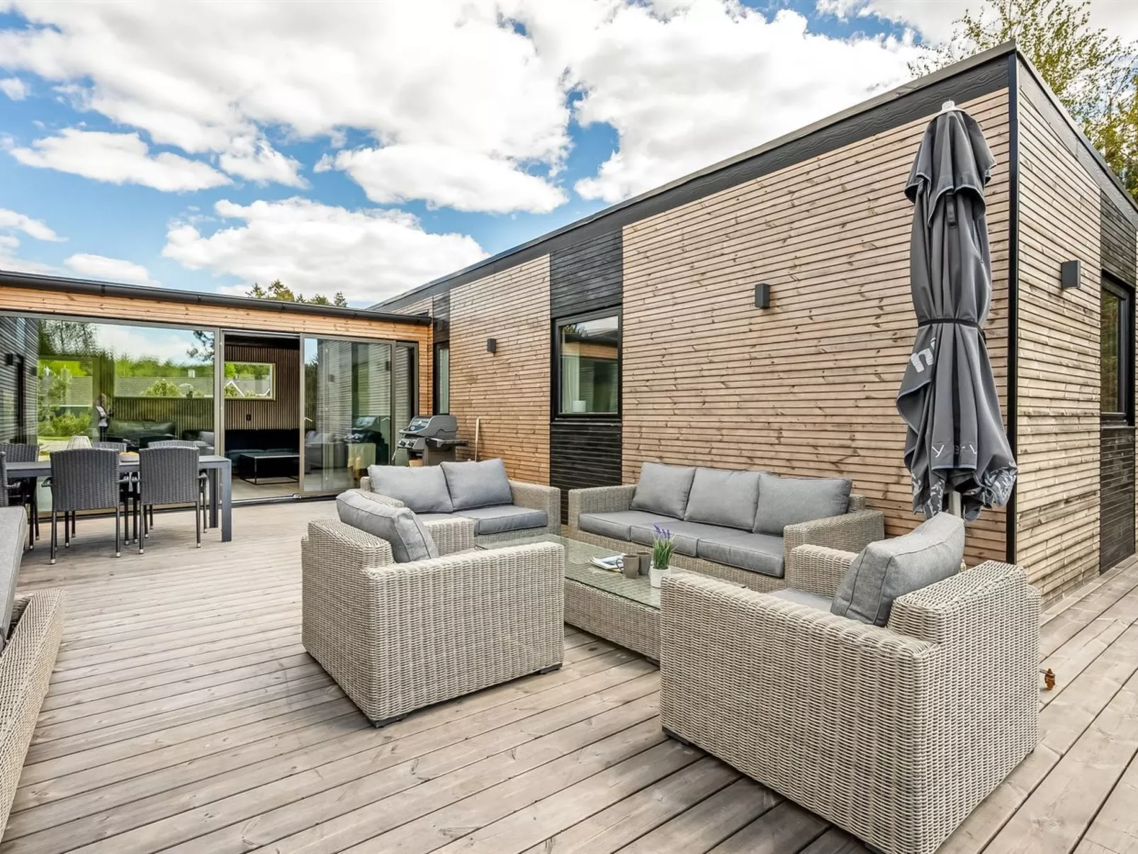 "Danske" - 6.8km from the sea-Buiten