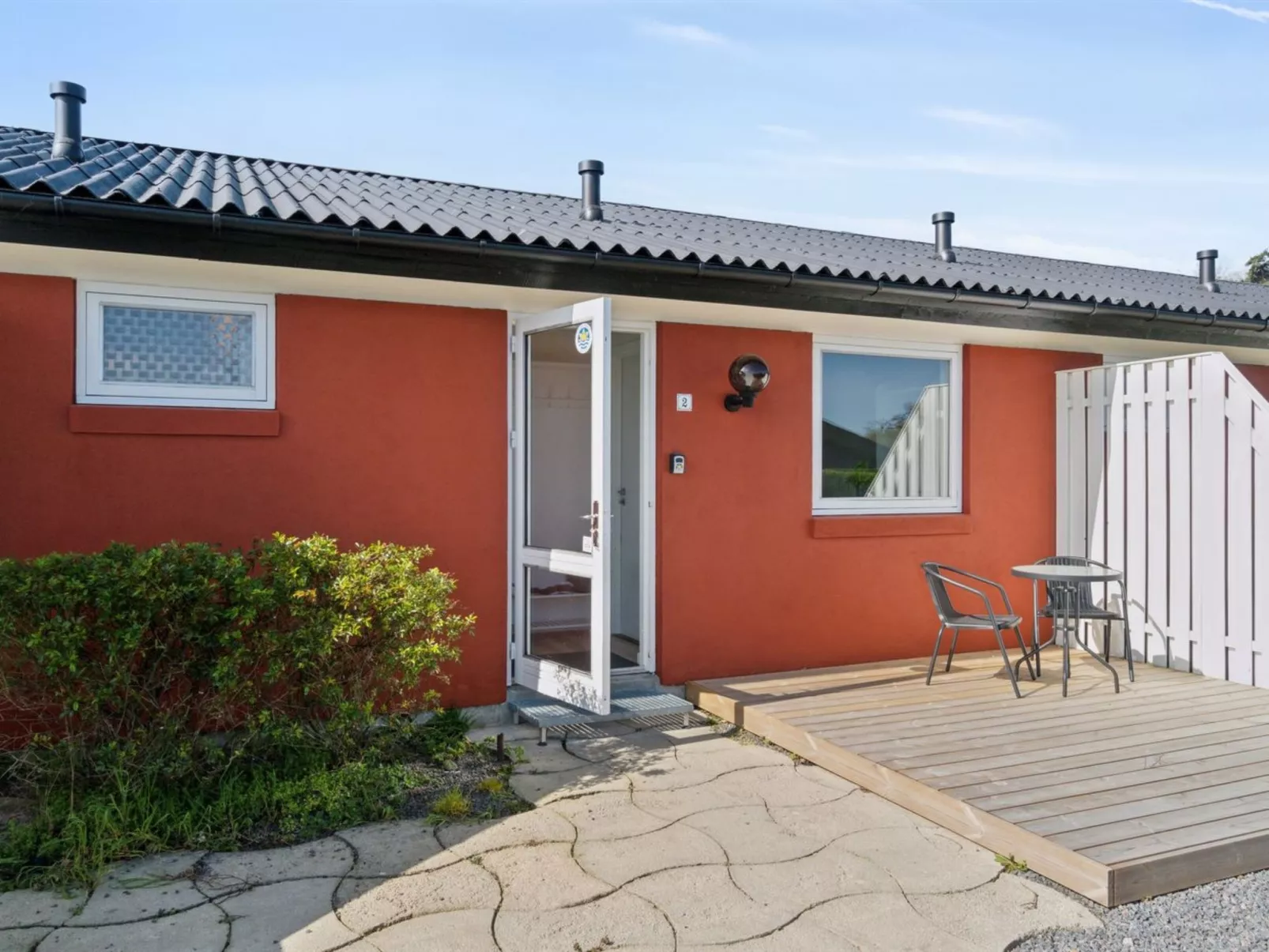 "Kate" - 300m from the sea-Buiten