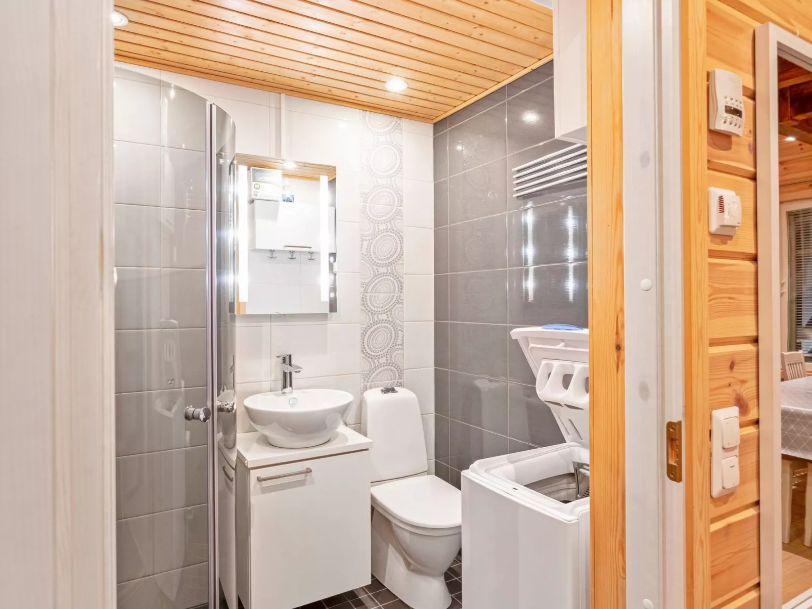 Kevätpiippo b-Binnen