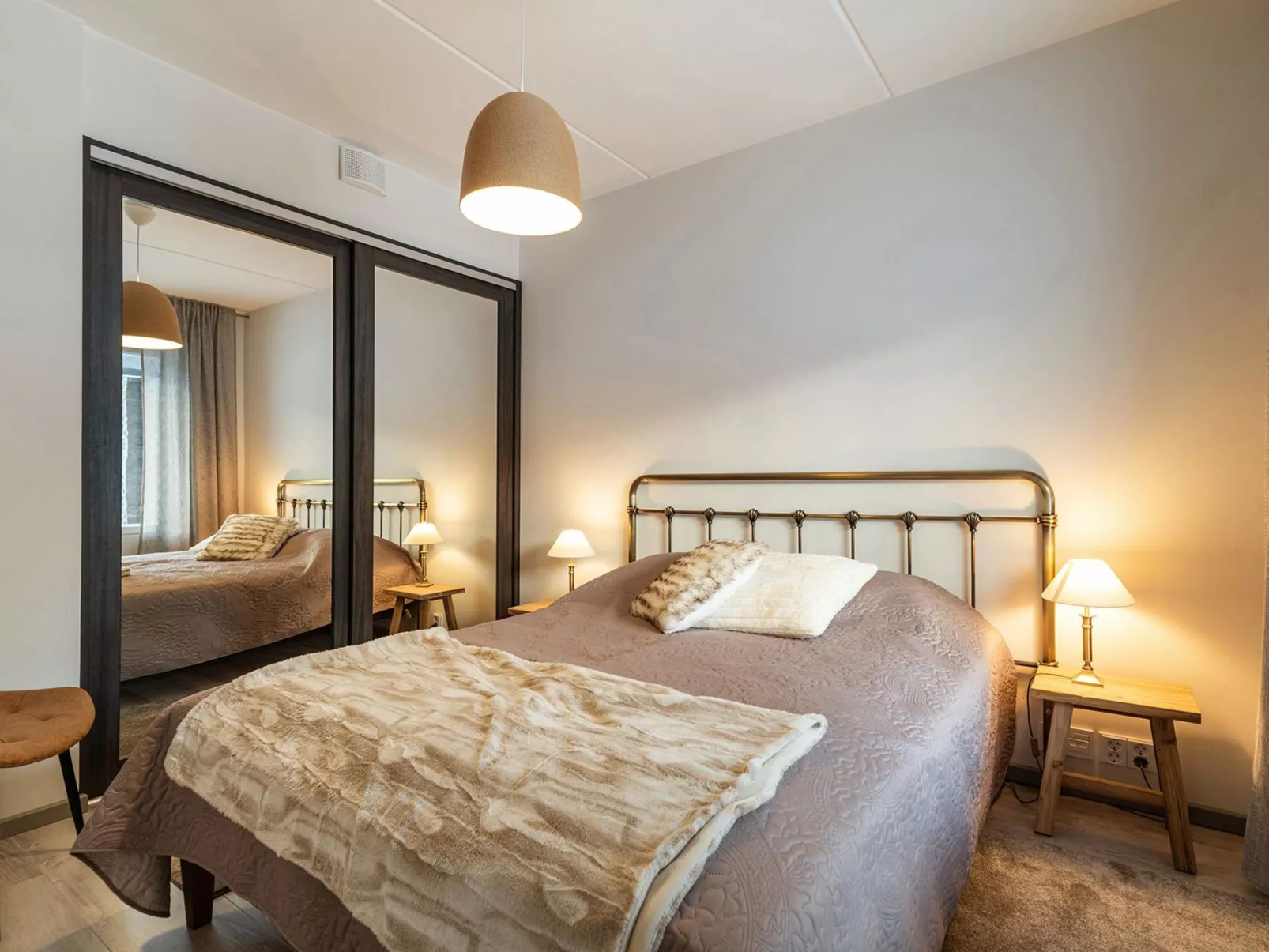 Tunturinlaita c2 - Binnen