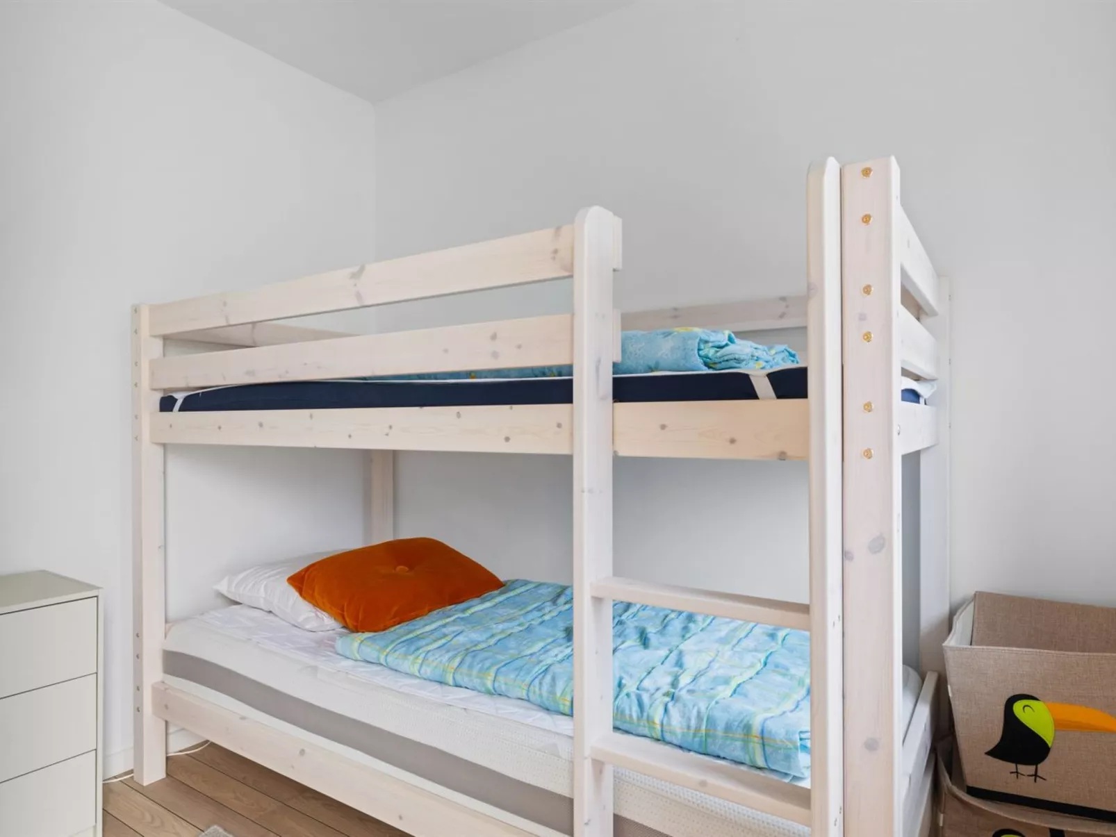 "Kari" - 50m from the sea-Binnen