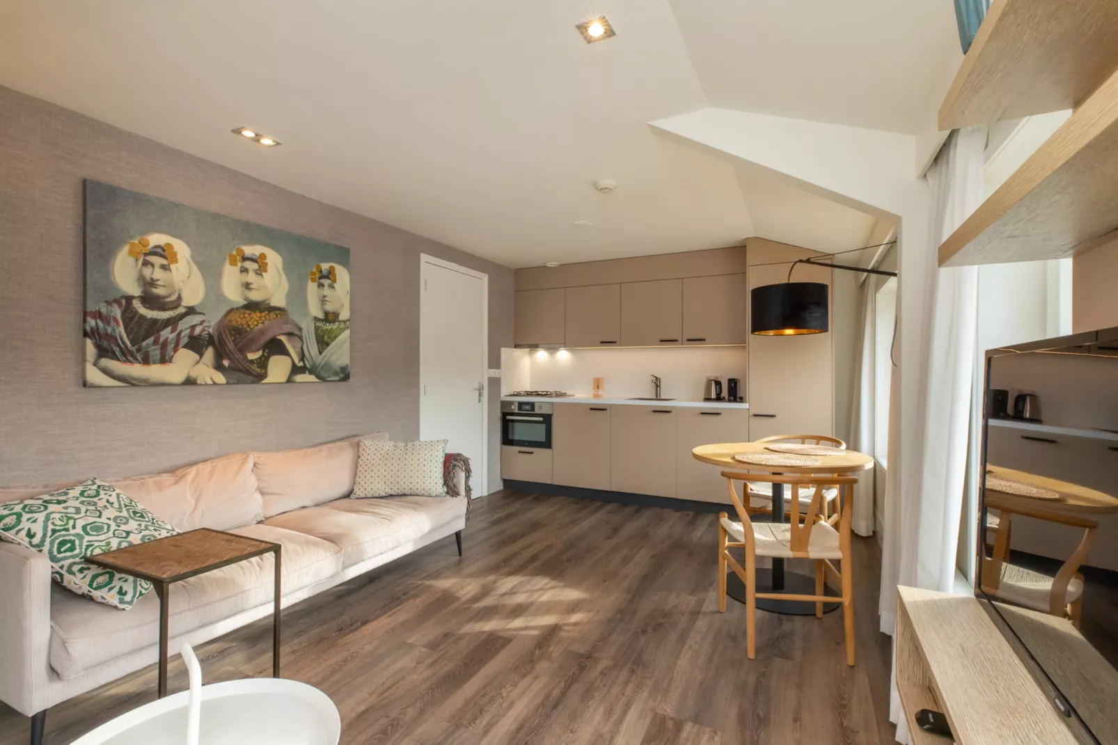 Overnachten in Zoutelande  Comfortabel Appartement Langstraat 5A-Woonkamer