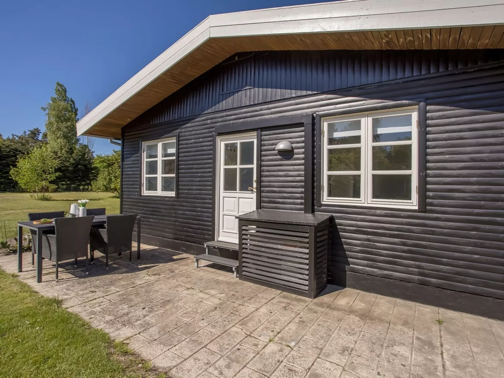 "Tayana" - 500m from the sea-Buiten