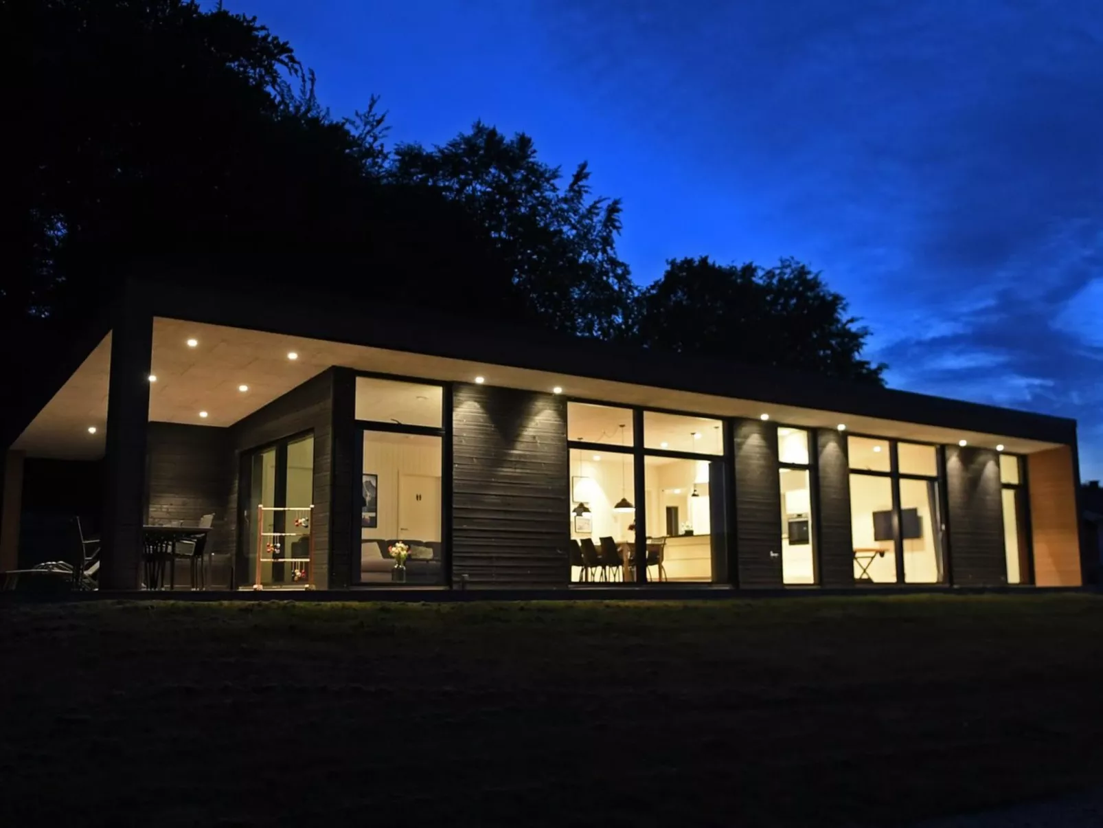 "Hildegunda" - 600m from the sea