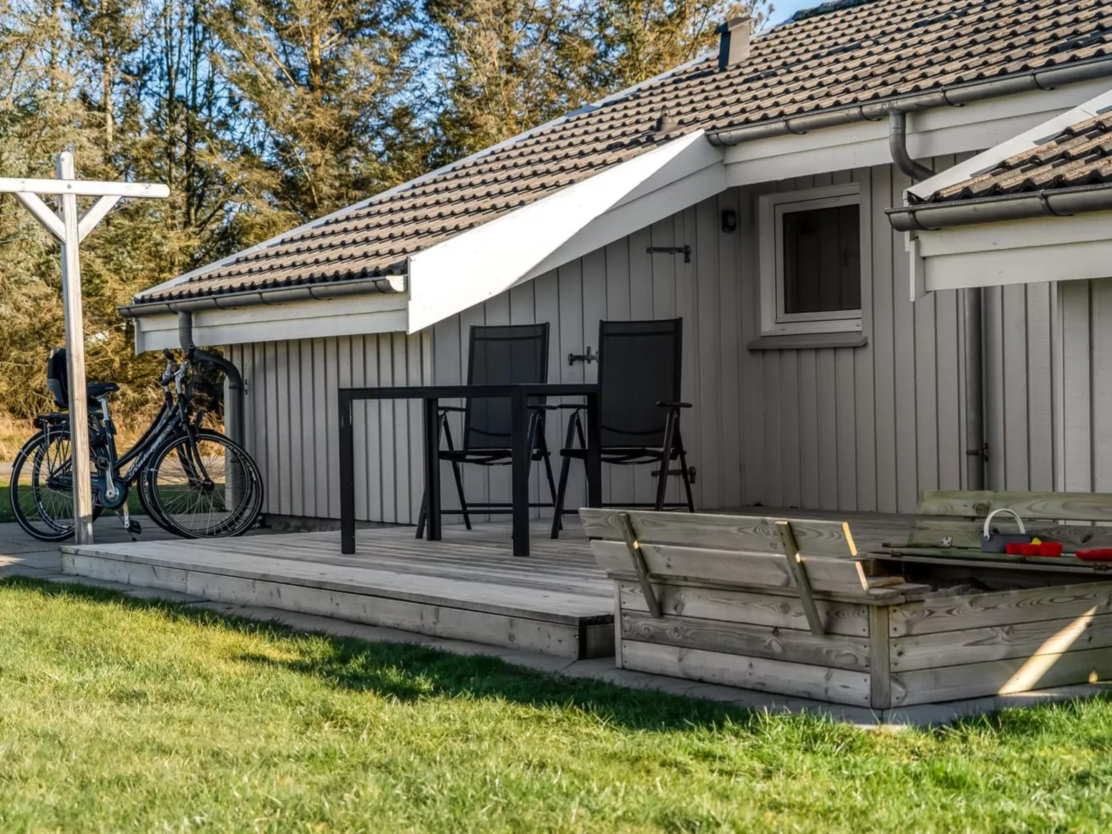 "Henri" - 1.2km from the sea-Buiten